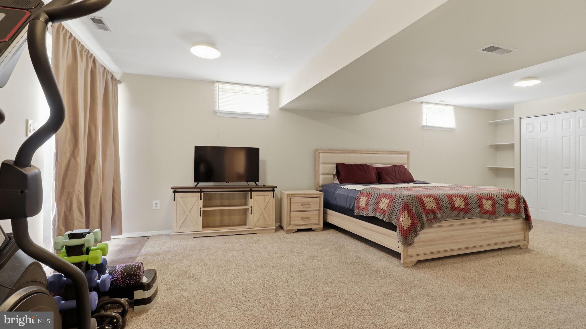 AMBERLY - Residential