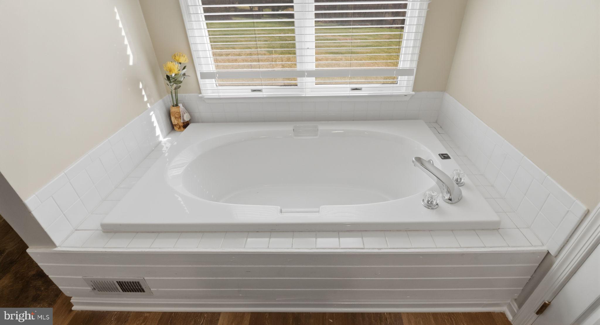 AMBERLY - Residential