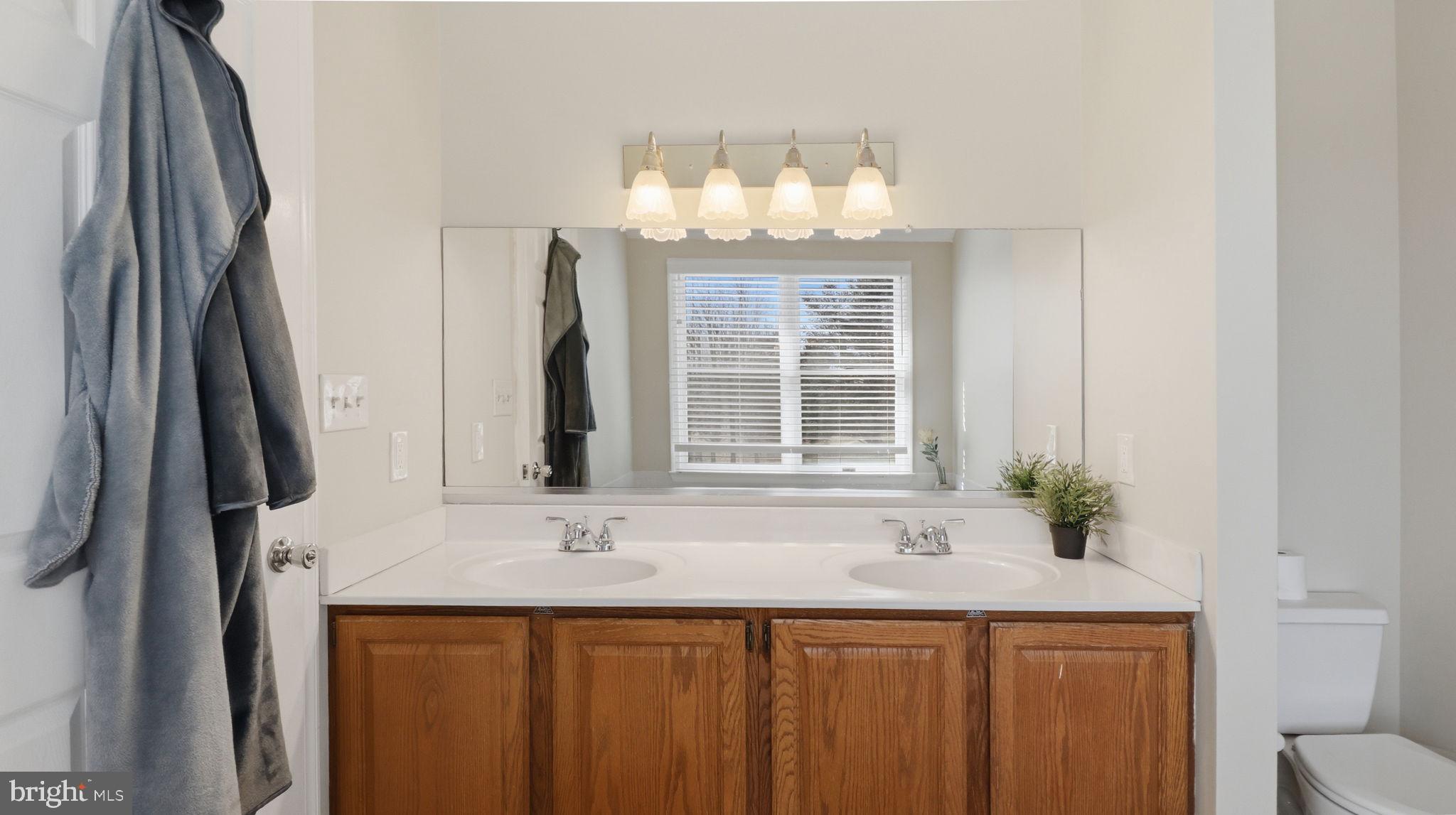 AMBERLY - Residential