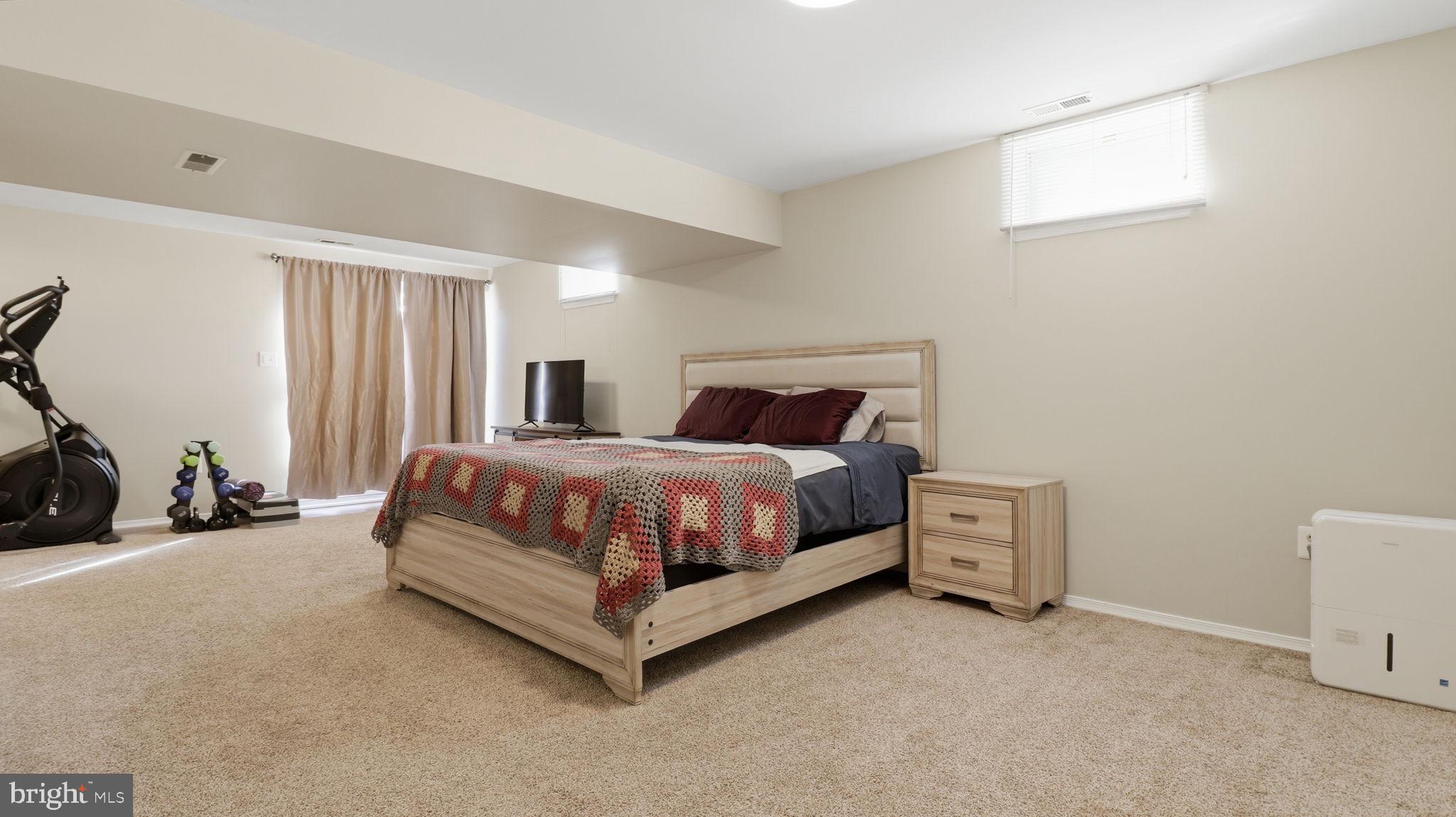 AMBERLY - Residential