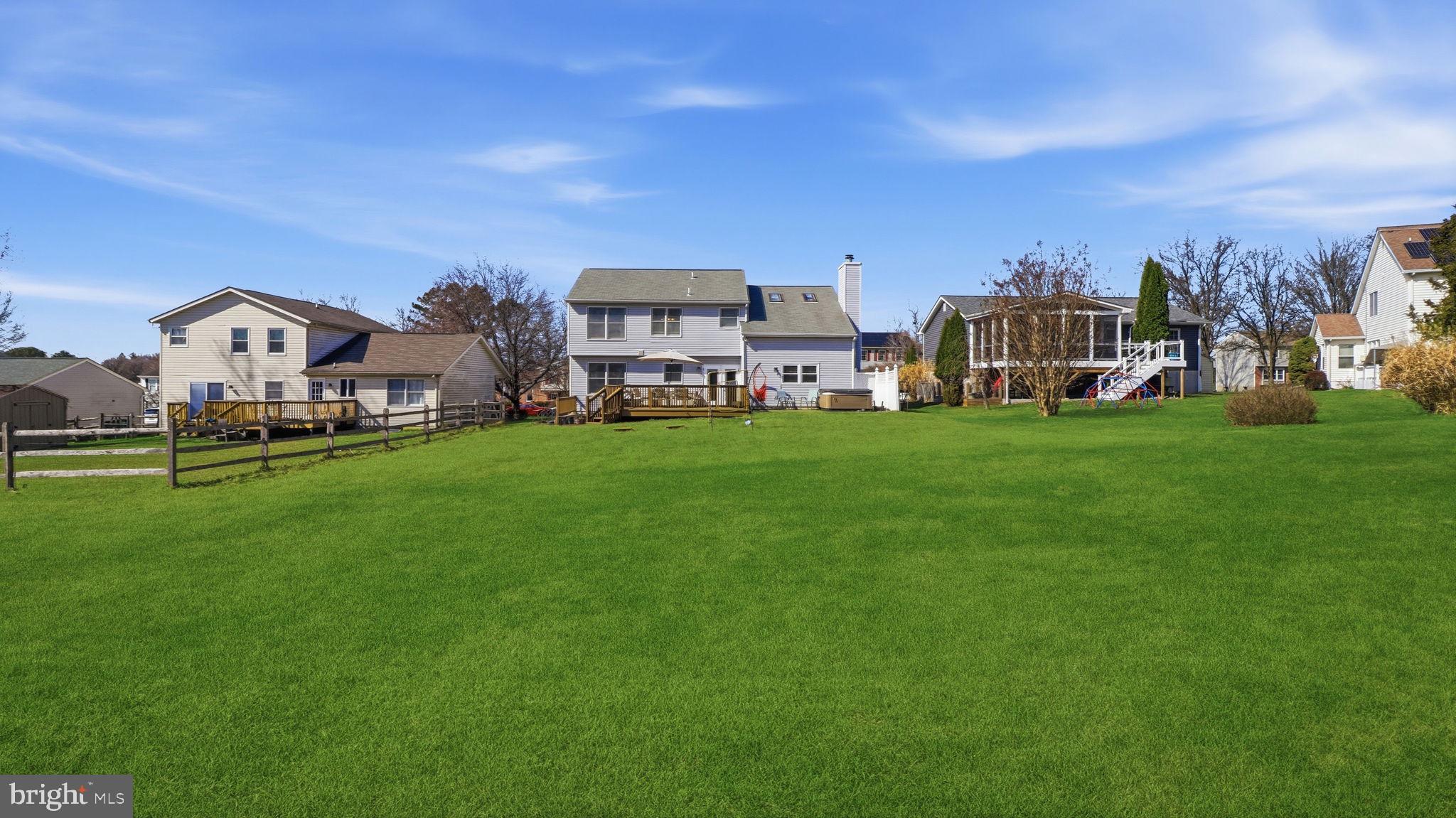 AMBERLY - Residential