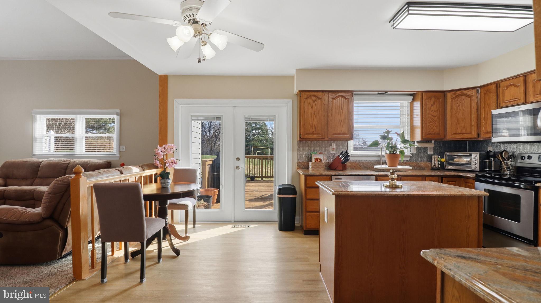 AMBERLY - Residential