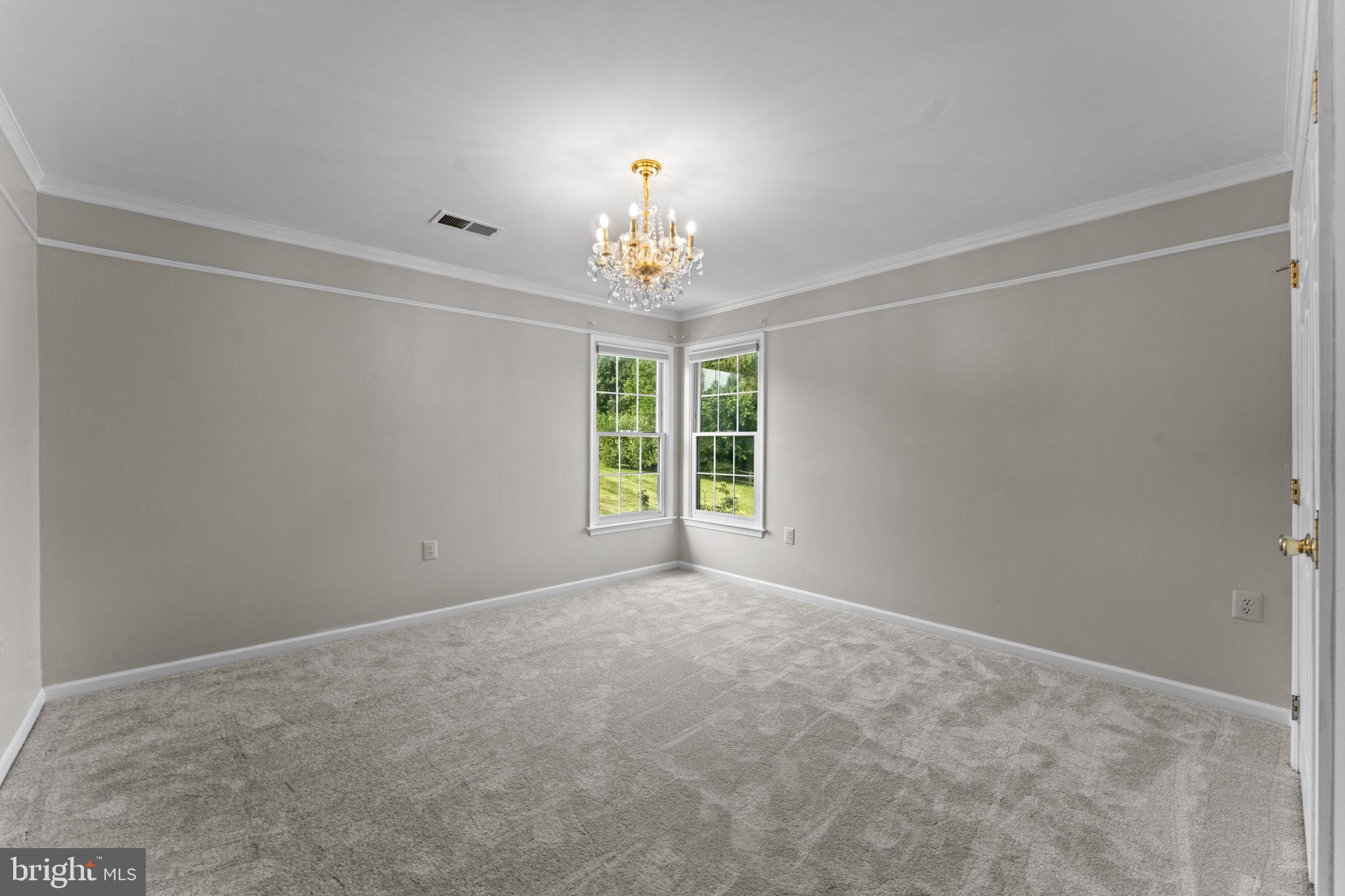 SPRING MEADOWS - Residential