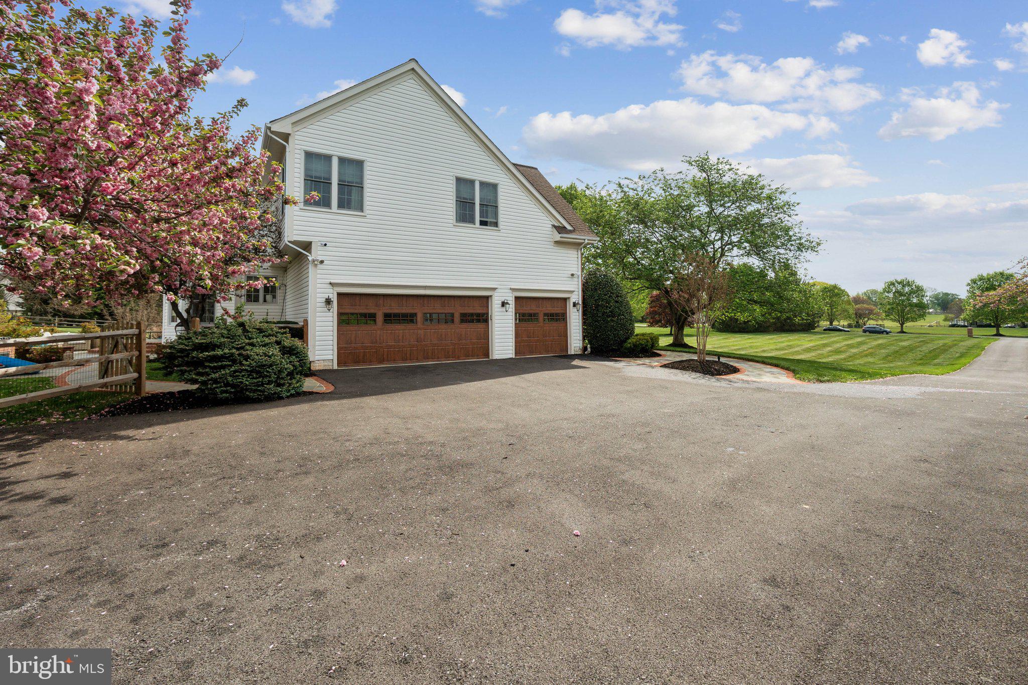 14925 KELLEY FARM