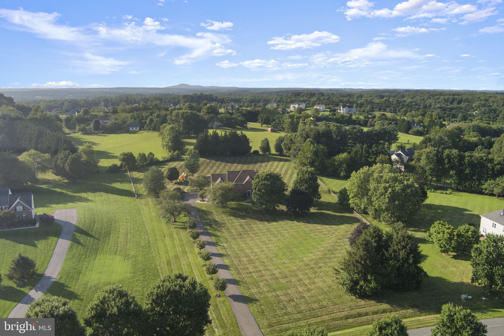 SPRING MEADOWS - Residential