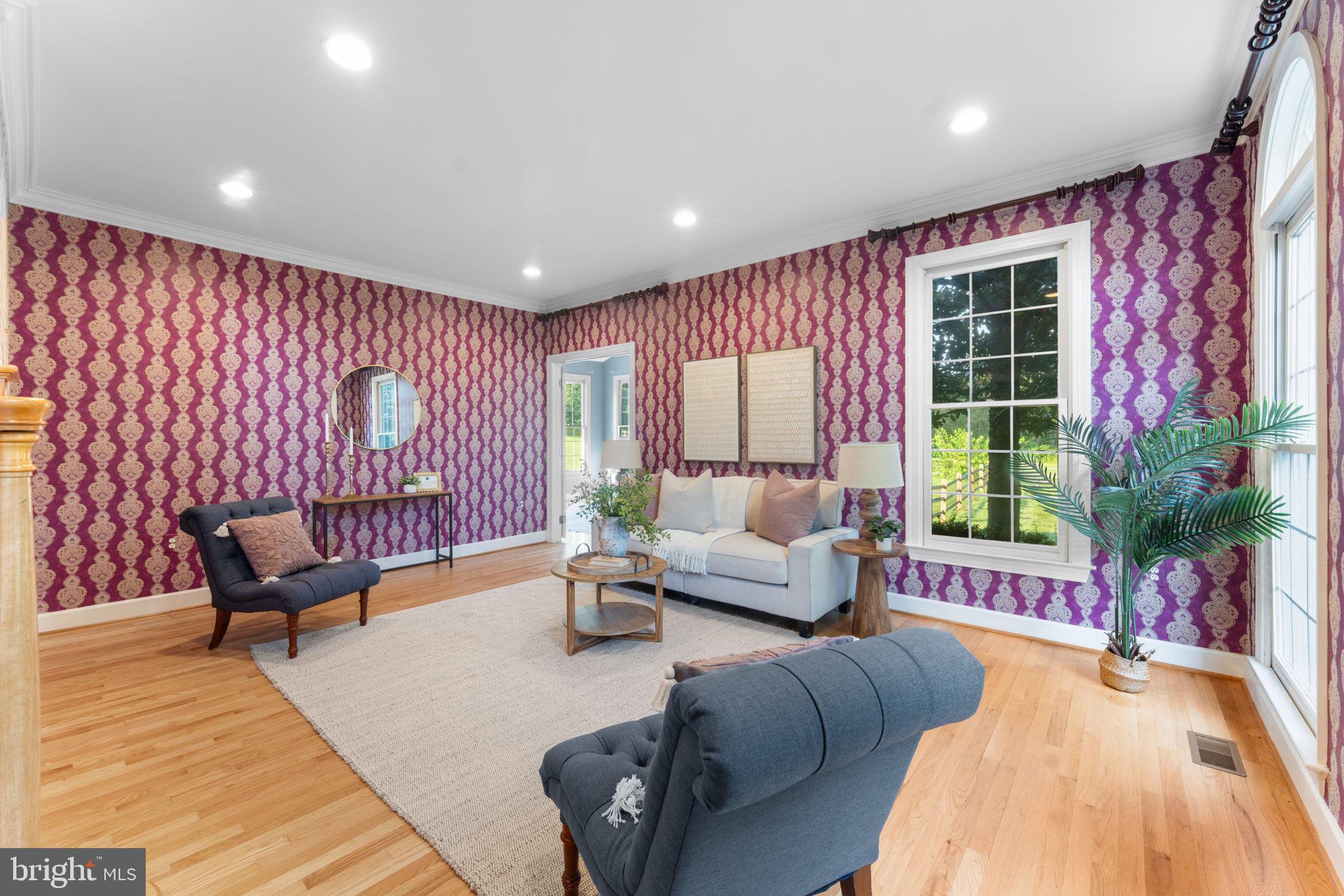 SPRING MEADOWS - Residential