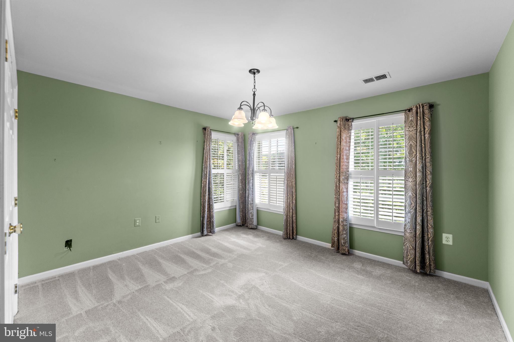 SPRING MEADOWS - Residential