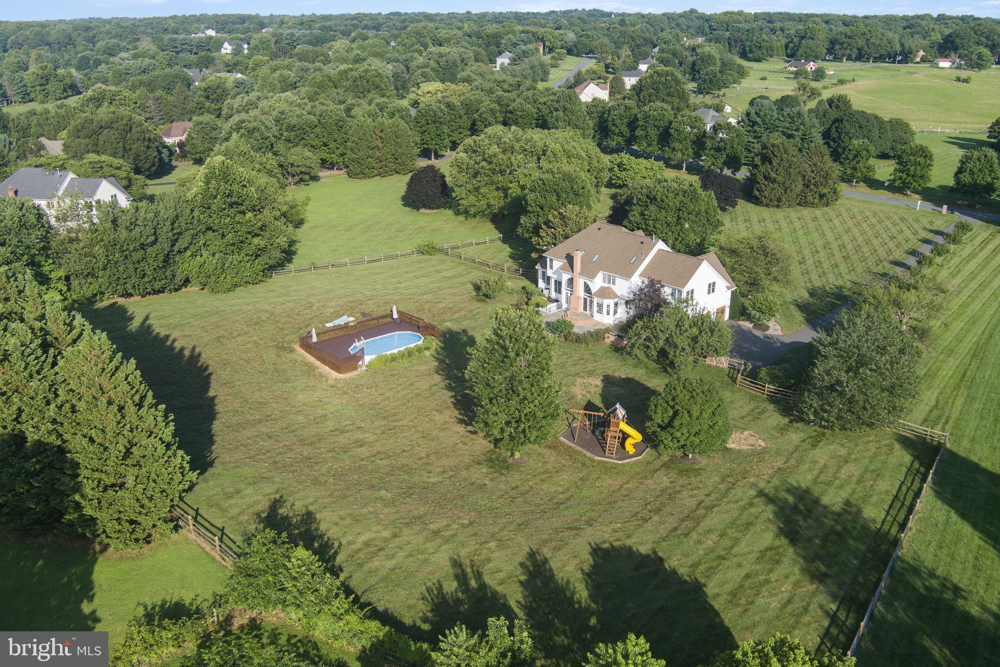 SPRING MEADOWS - Residential