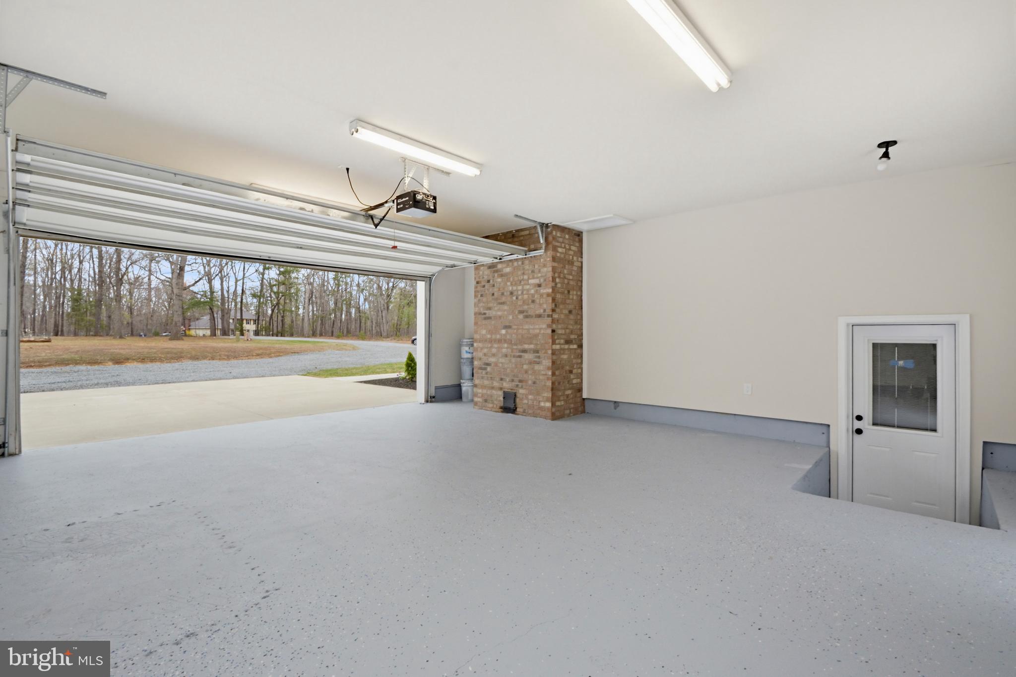 BATTLEFIELD ESTATES - Residential