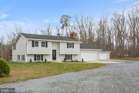 Photo of 10206 Battlefield Drive, SPOTSYLVANIA, VA 22553 (MLS # VASP2040380)