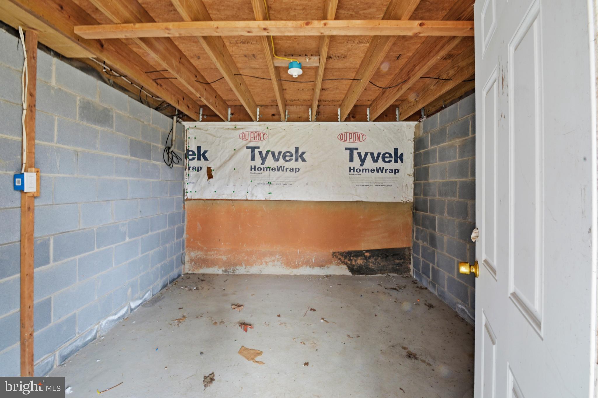 BATTLEFIELD ESTATES - Residential