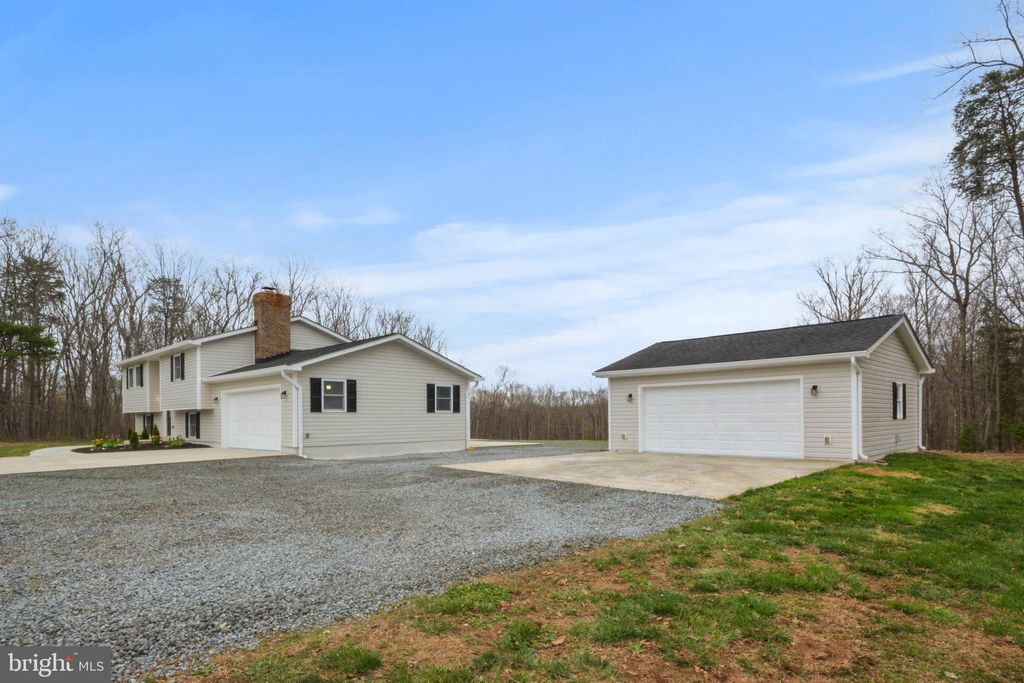 Photo of 10206 Battlefield Drive, SPOTSYLVANIA, VA 22553 (MLS # VASP2040380)