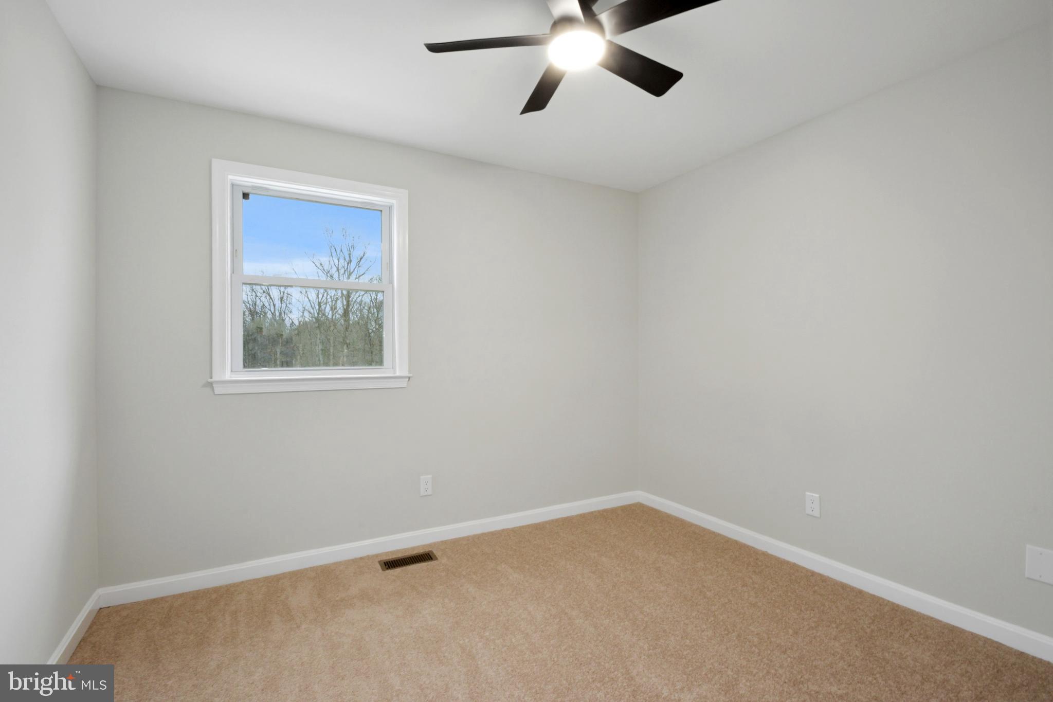 BATTLEFIELD ESTATES - Residential