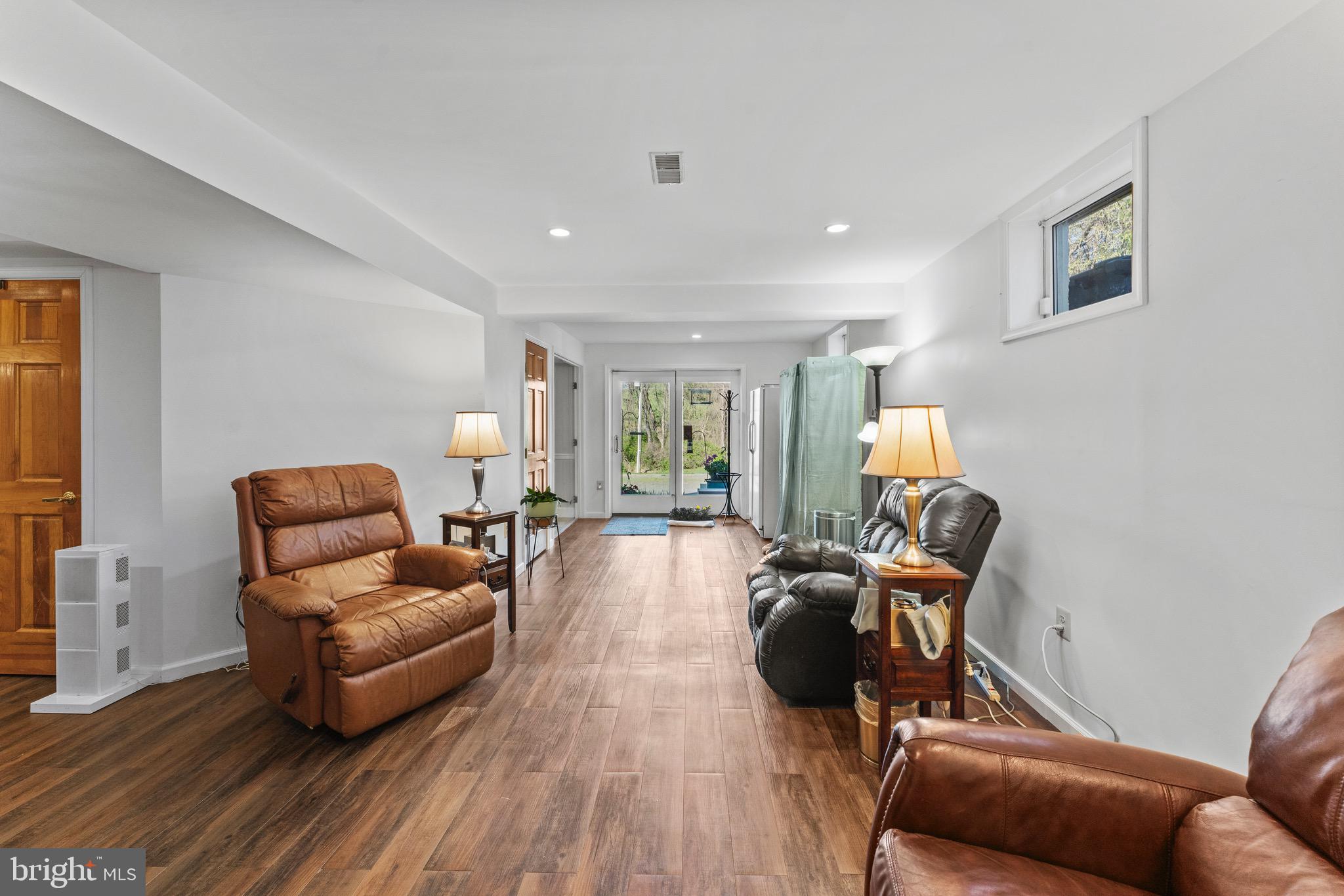 SCHULZ HOMES CORP - Residential