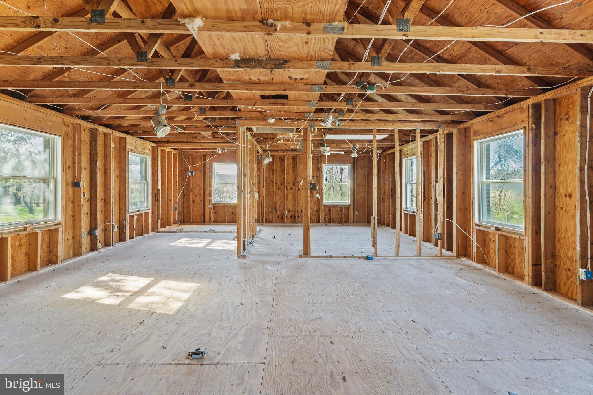 SCHULZ HOMES CORP - Residential