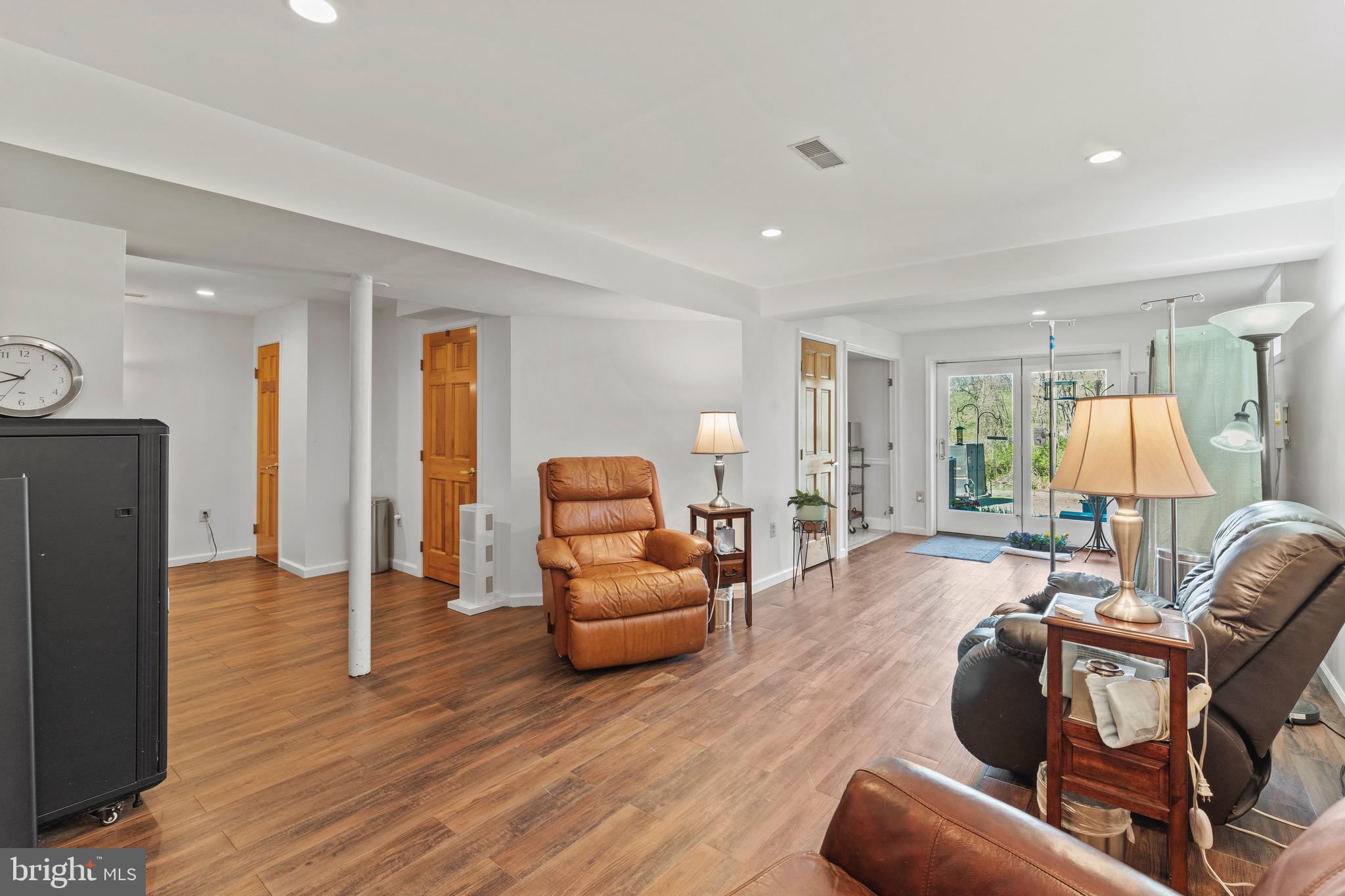 SCHULZ HOMES CORP - Residential