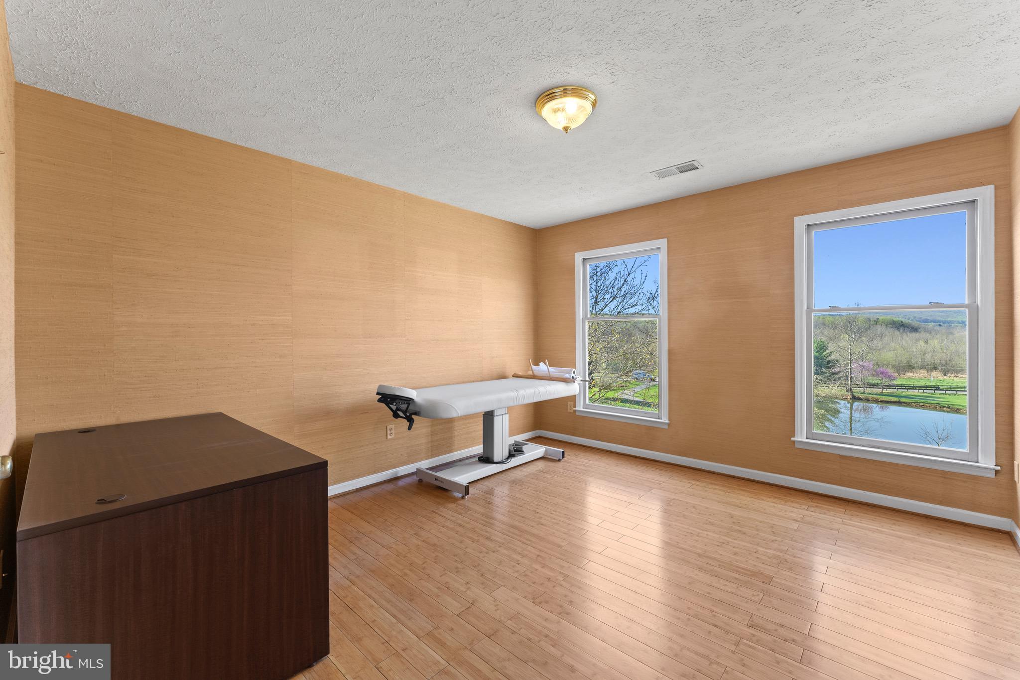 SCHULZ HOMES CORP - Residential