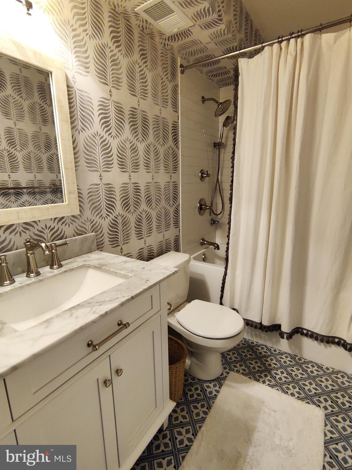 OLDE BELHAVEN TOWNE - Residential Lease