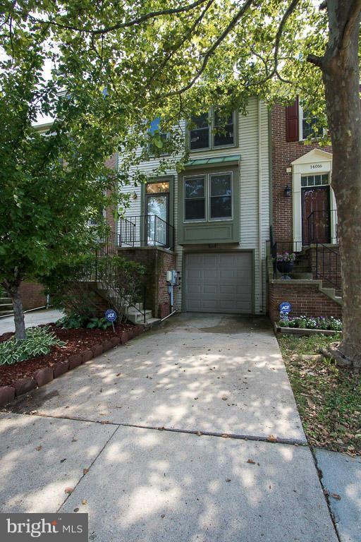 LAUREL LAKES PLAT 2 - Residential