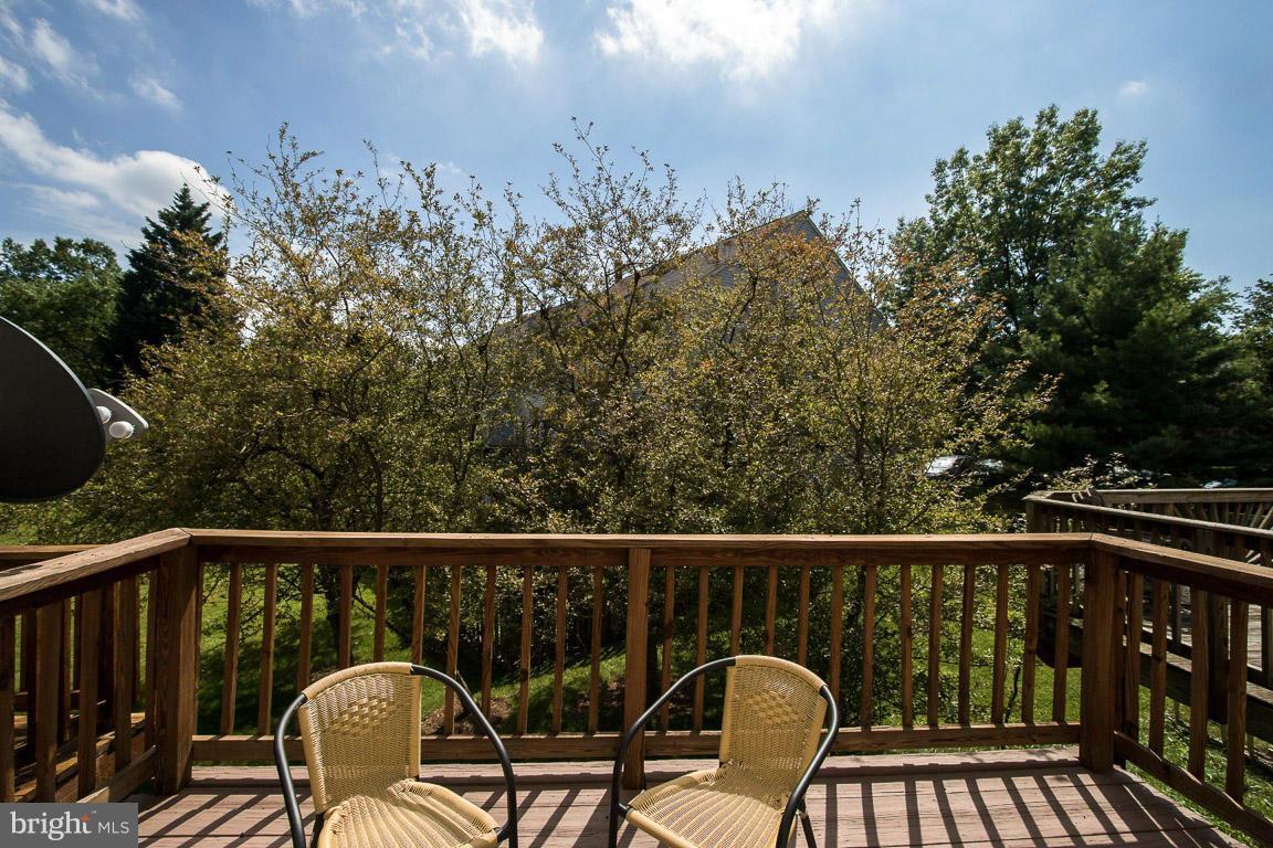 LAUREL LAKES PLAT 2 - Residential