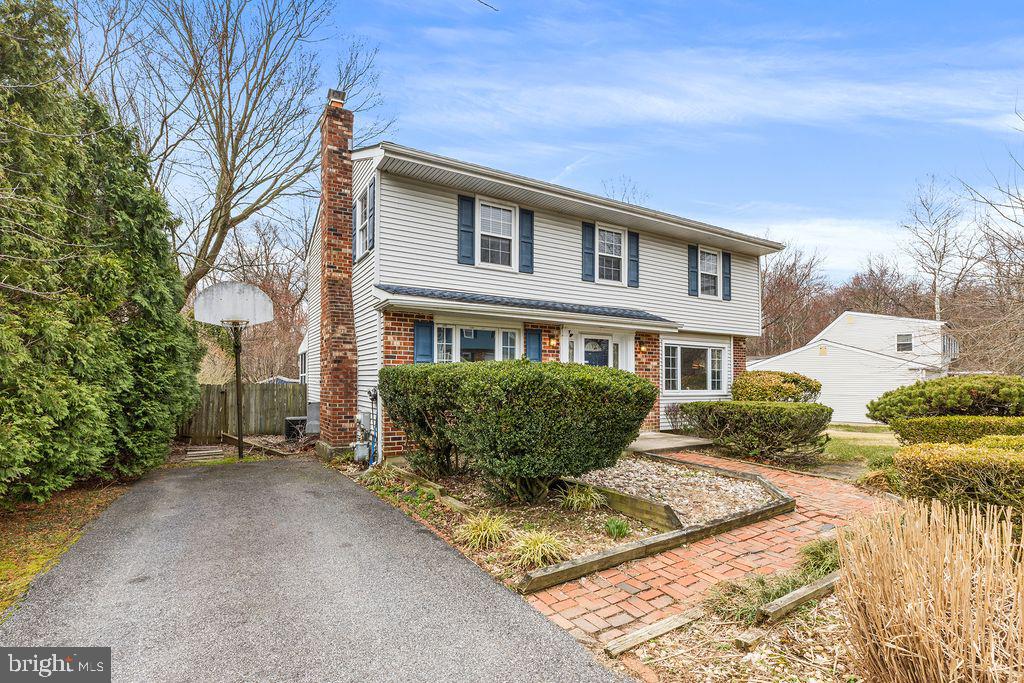 WILLOWBROOK - Residential