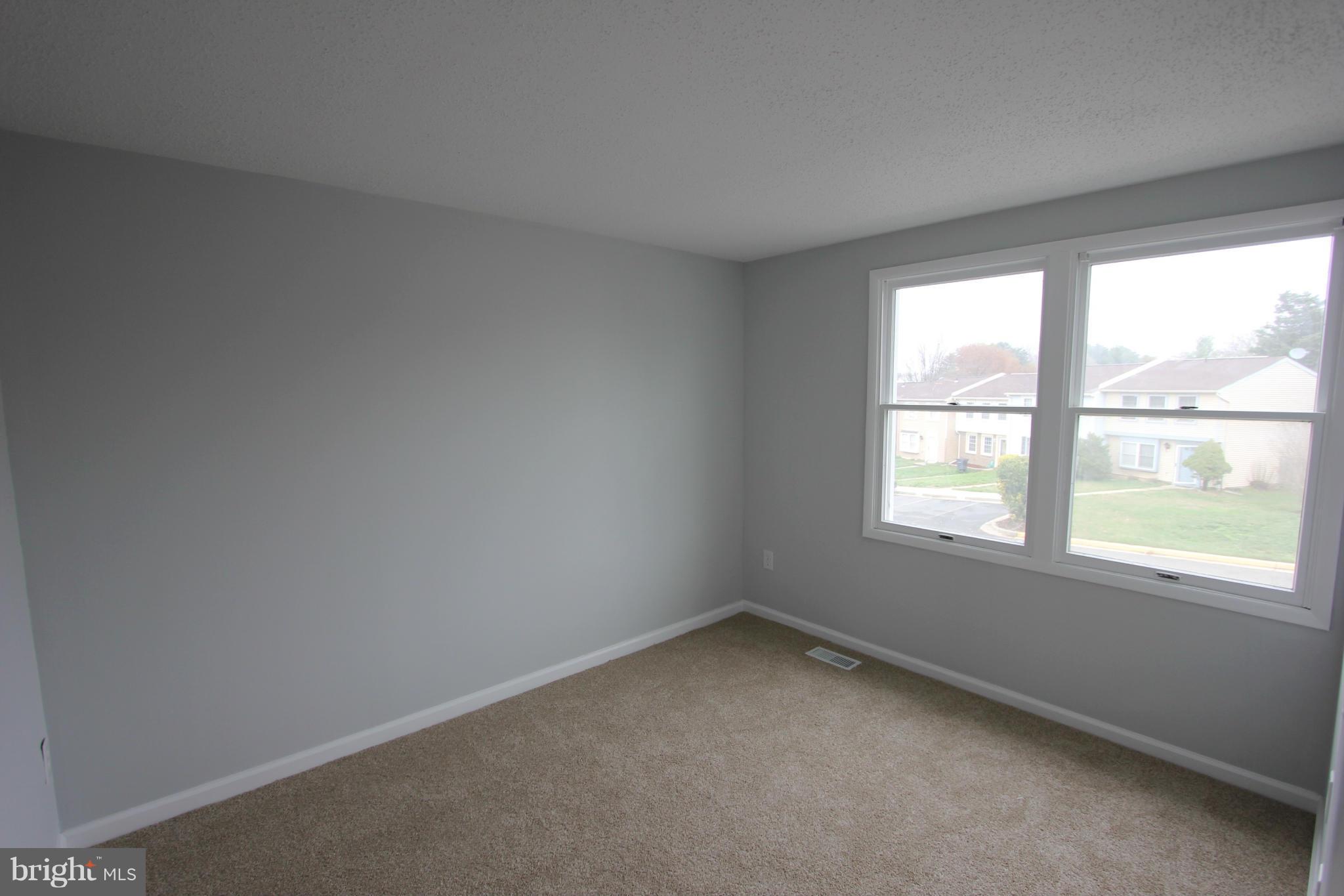 ROLLINGWOOD VILLAGE - Residential Lease