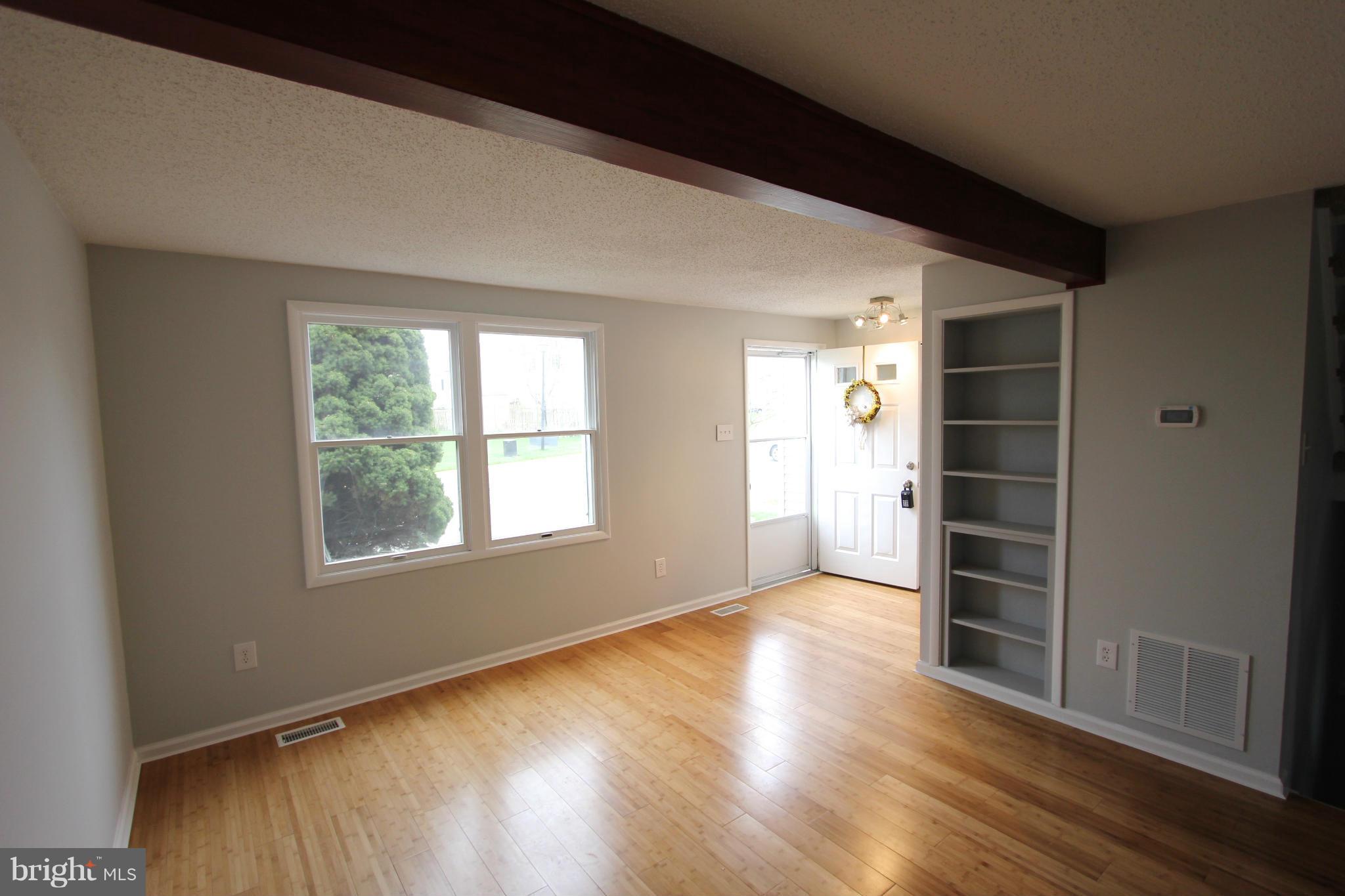 ROLLINGWOOD VILLAGE - Residential Lease