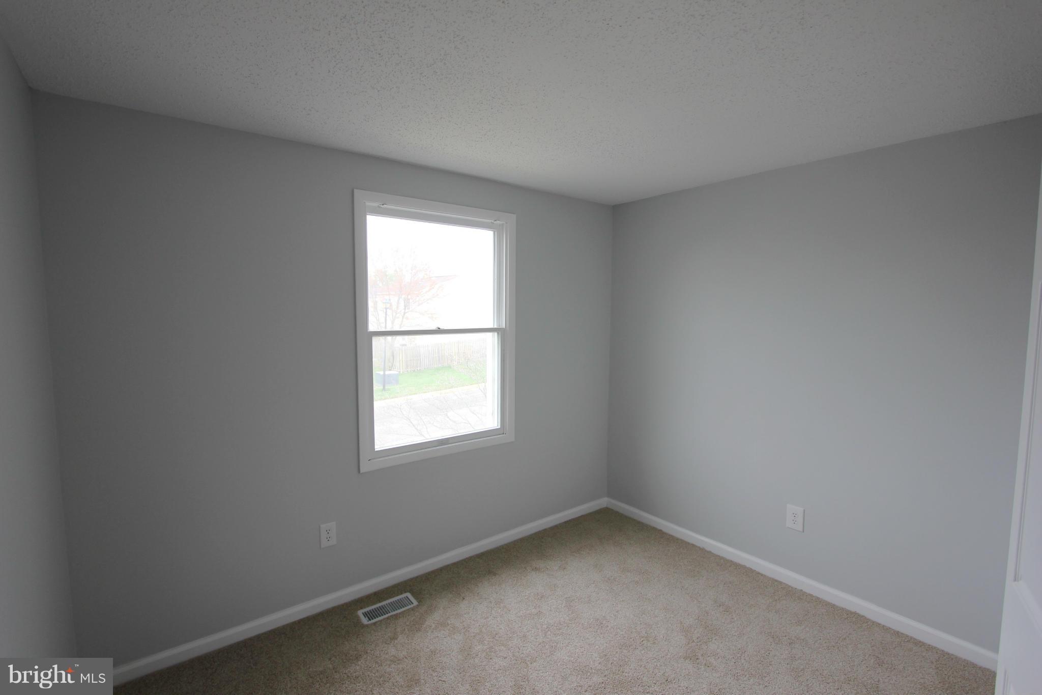 ROLLINGWOOD VILLAGE - Residential Lease