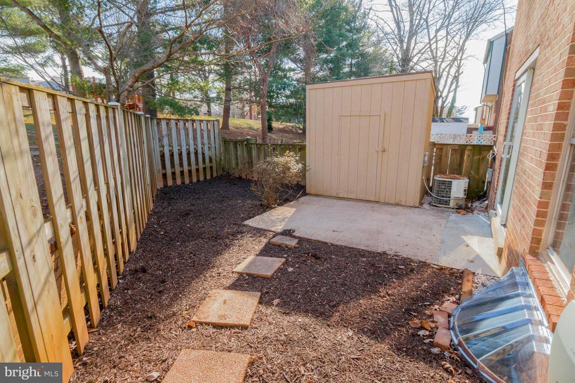 SHADY GROVE VILLAGE - Residential