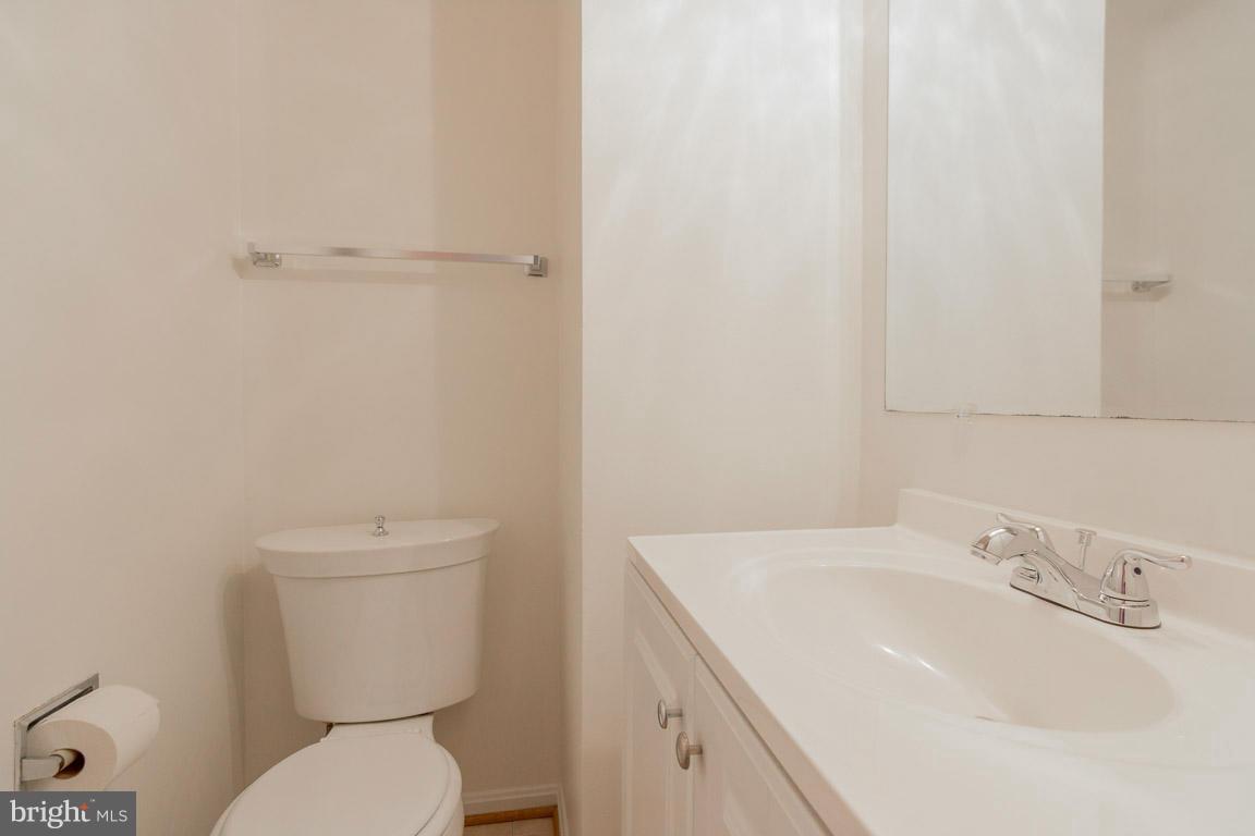 SHADY GROVE VILLAGE - Residential