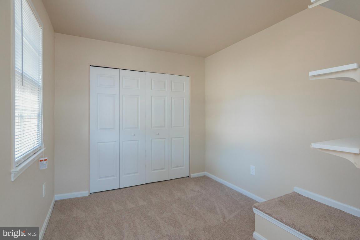 SHADY GROVE VILLAGE - Residential