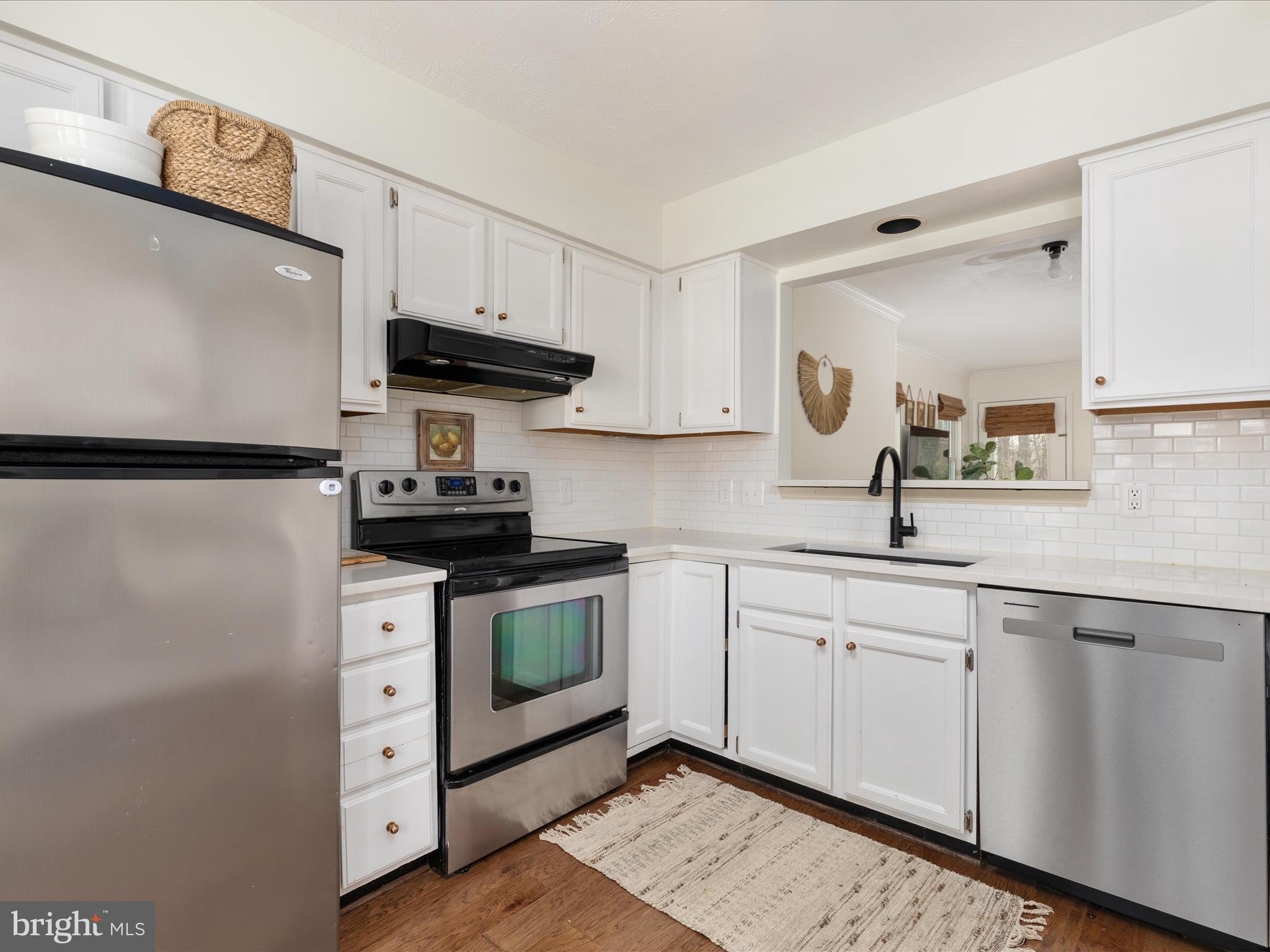 MAIN ST VILLAGE - Residential