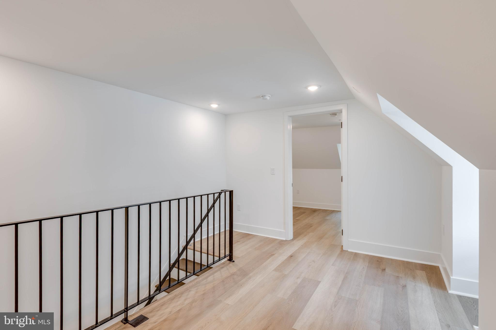 SPRUCE HILL - Residential Income