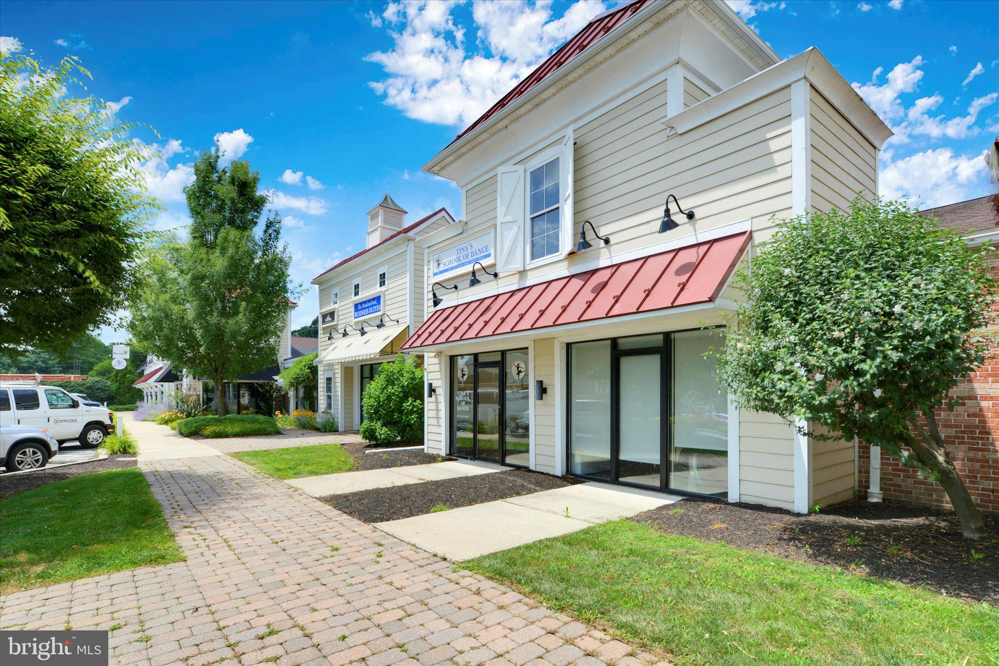 349 W MAIN STREET 117