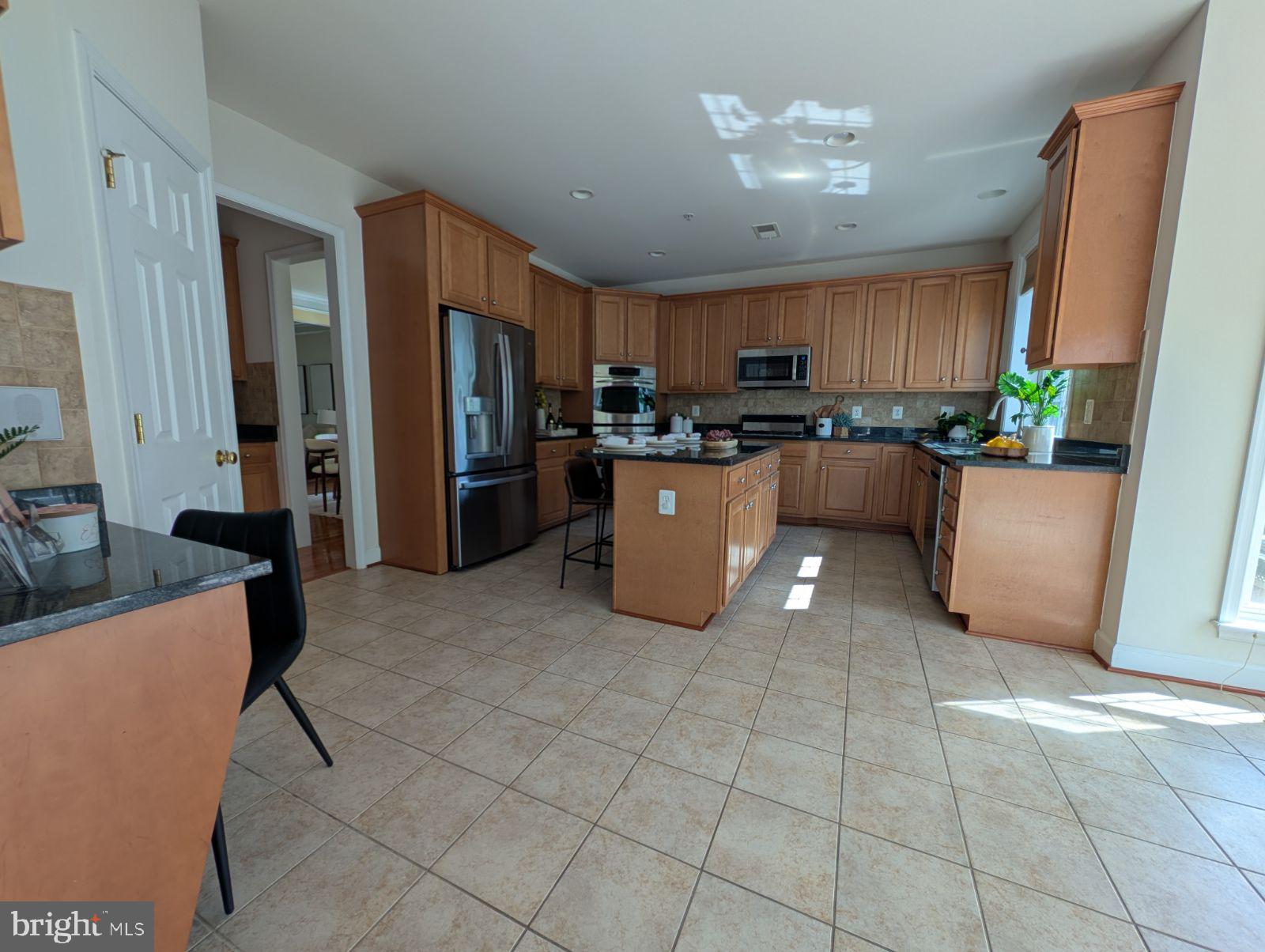 SUMMERFIELD CROSSING - Residential