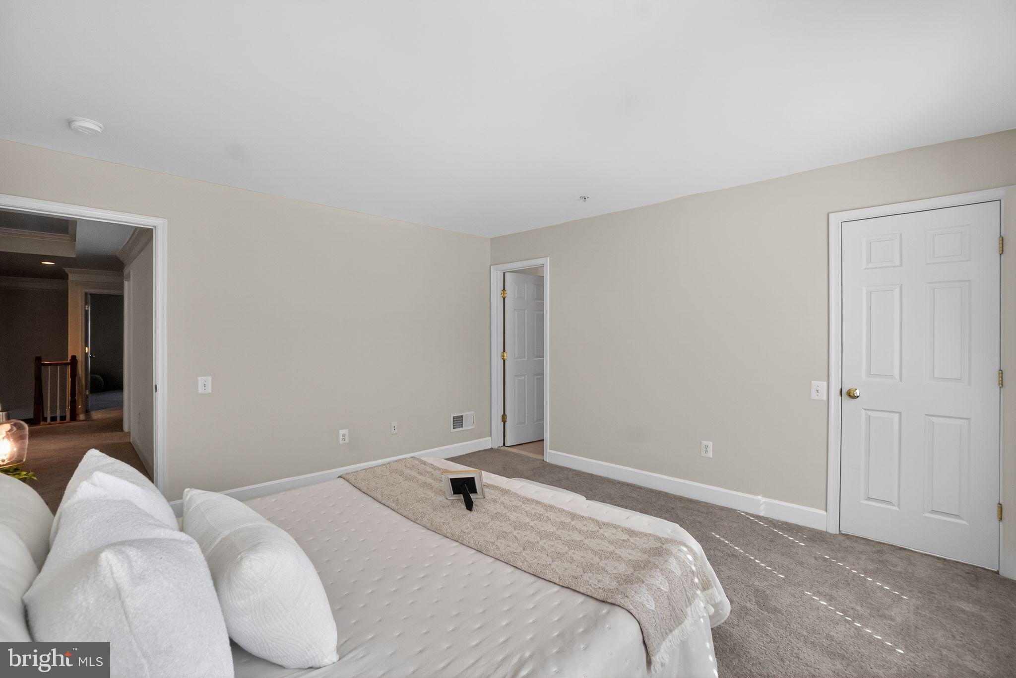 SUMMERFIELD CROSSING - Residential