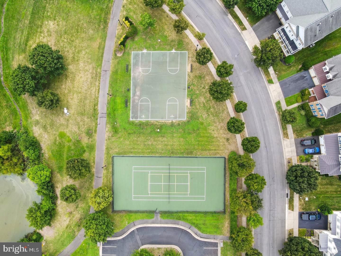 NEW BRISTOW VILLAGE - Residential