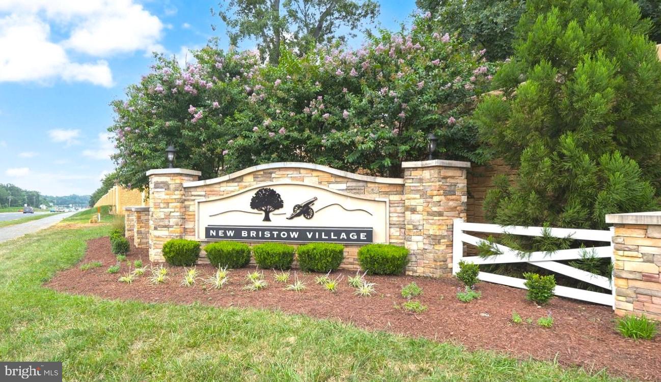 NEW BRISTOW VILLAGE - Residential