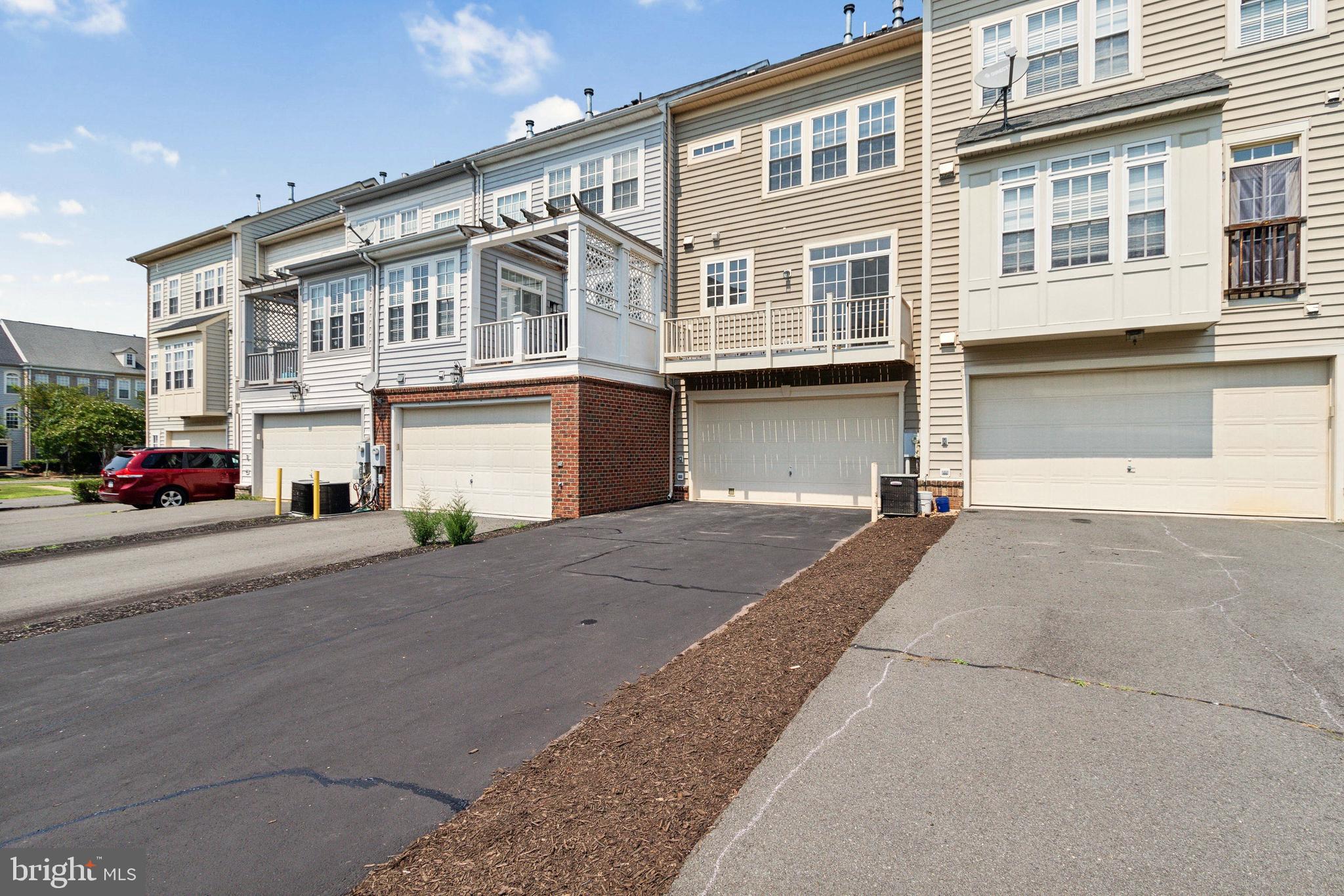 NEW BRISTOW VILLAGE - Residential