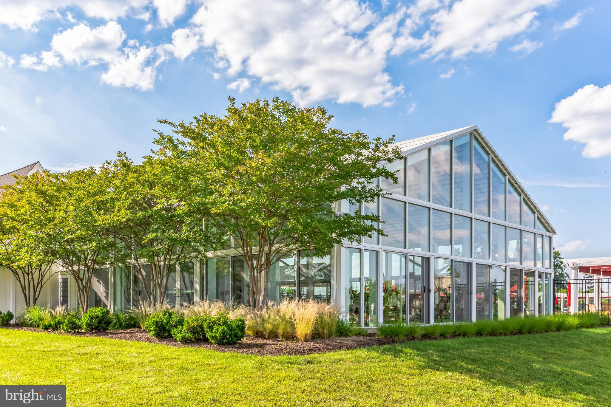 TWO RIVERS - Residential