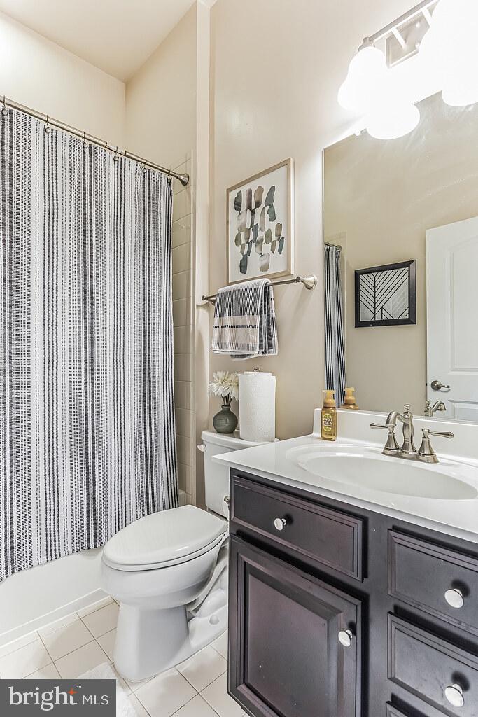 TWO RIVERS - Residential