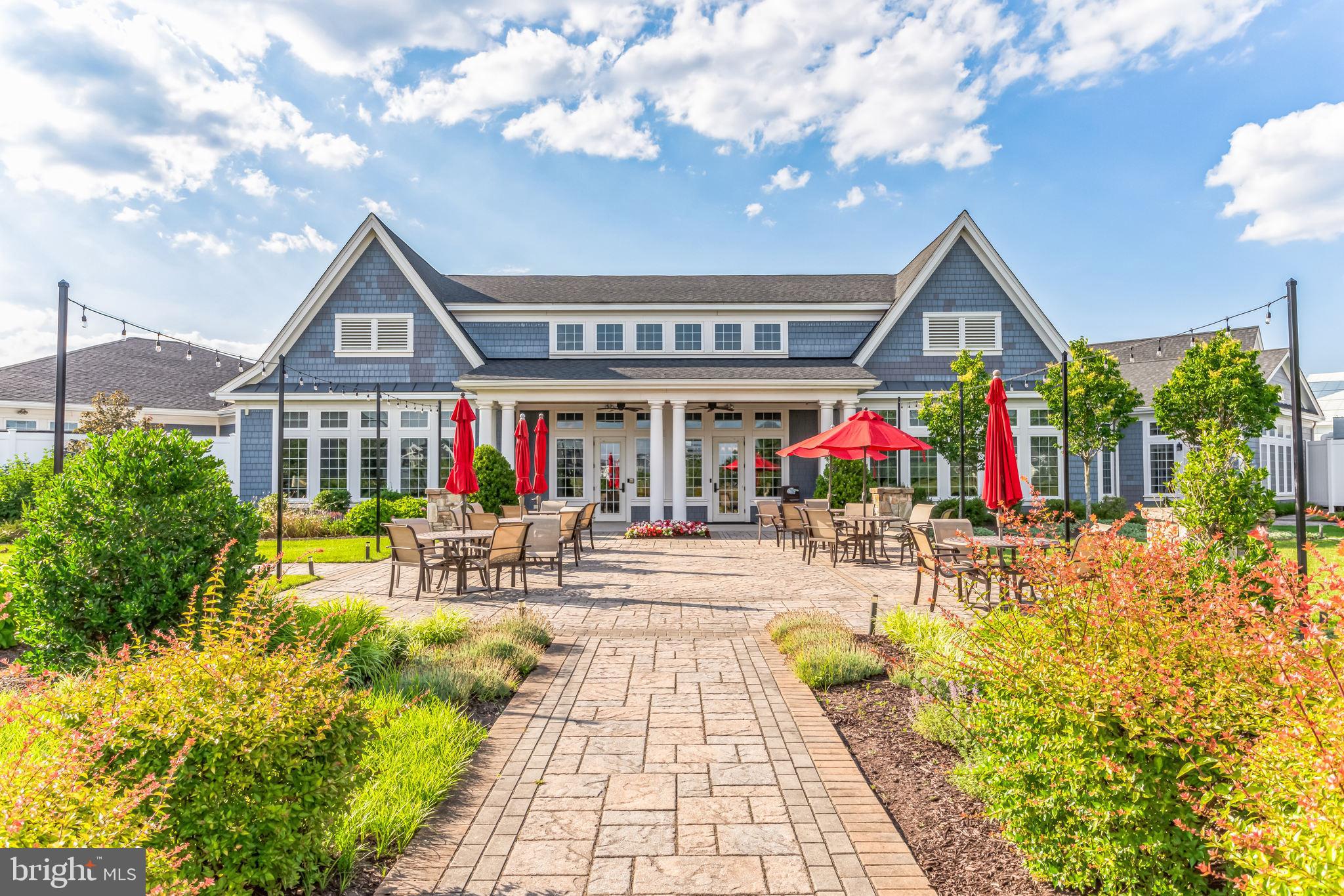 TWO RIVERS - Residential