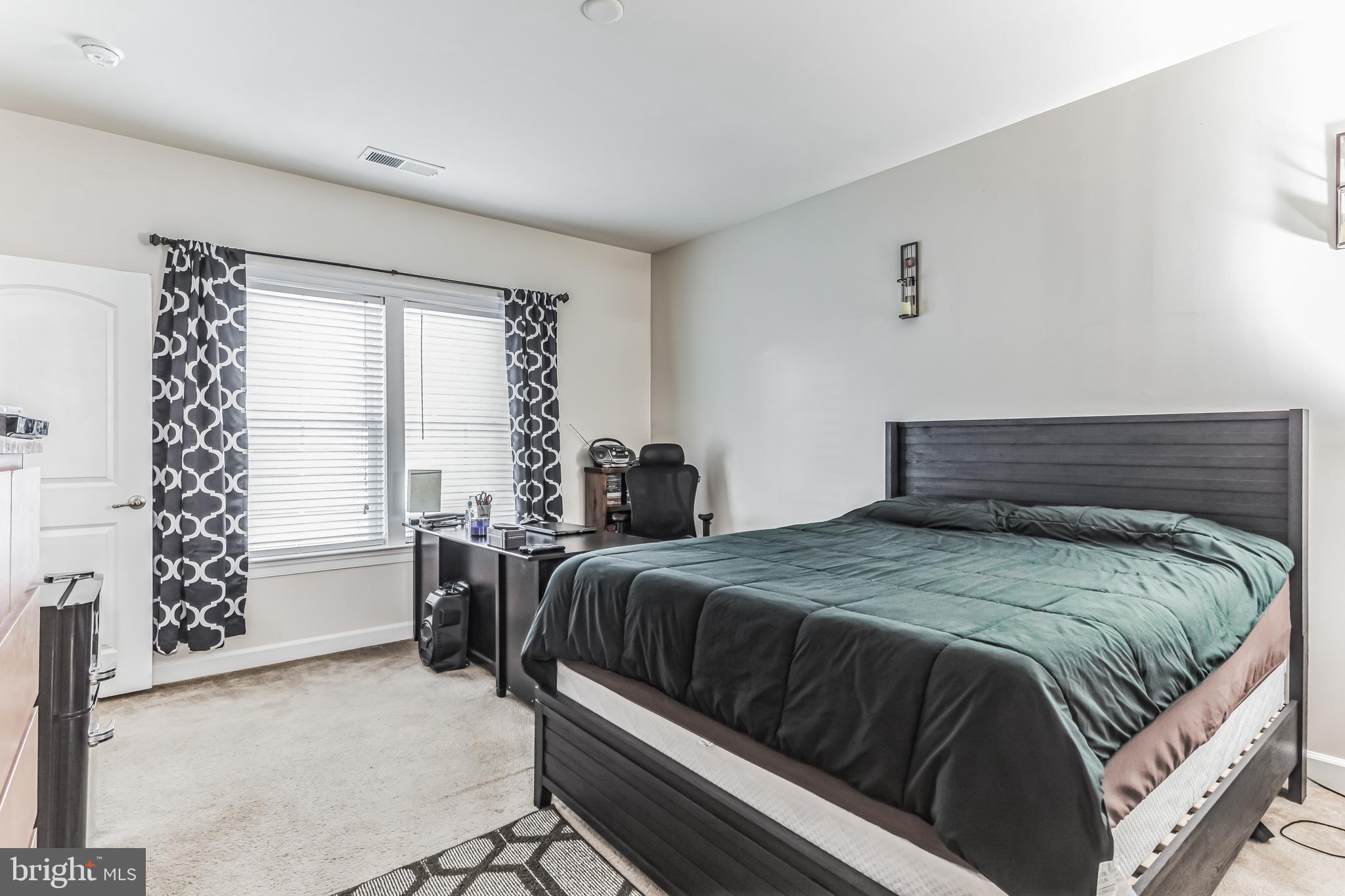 TWO RIVERS - Residential