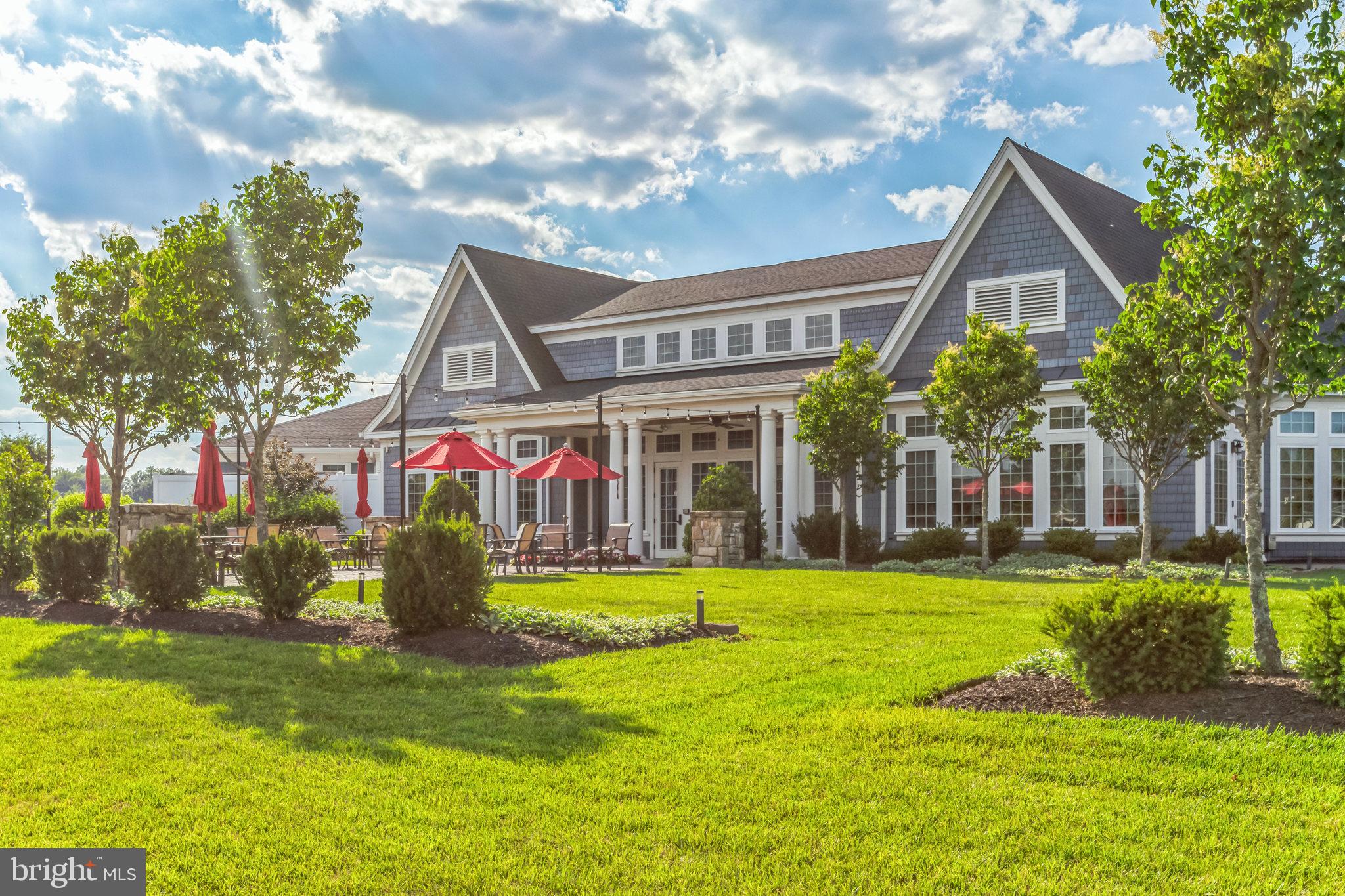 TWO RIVERS - Residential