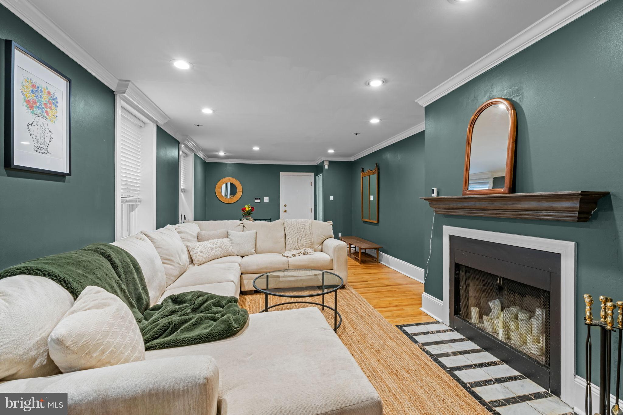 FAIRMOUNT - Residential