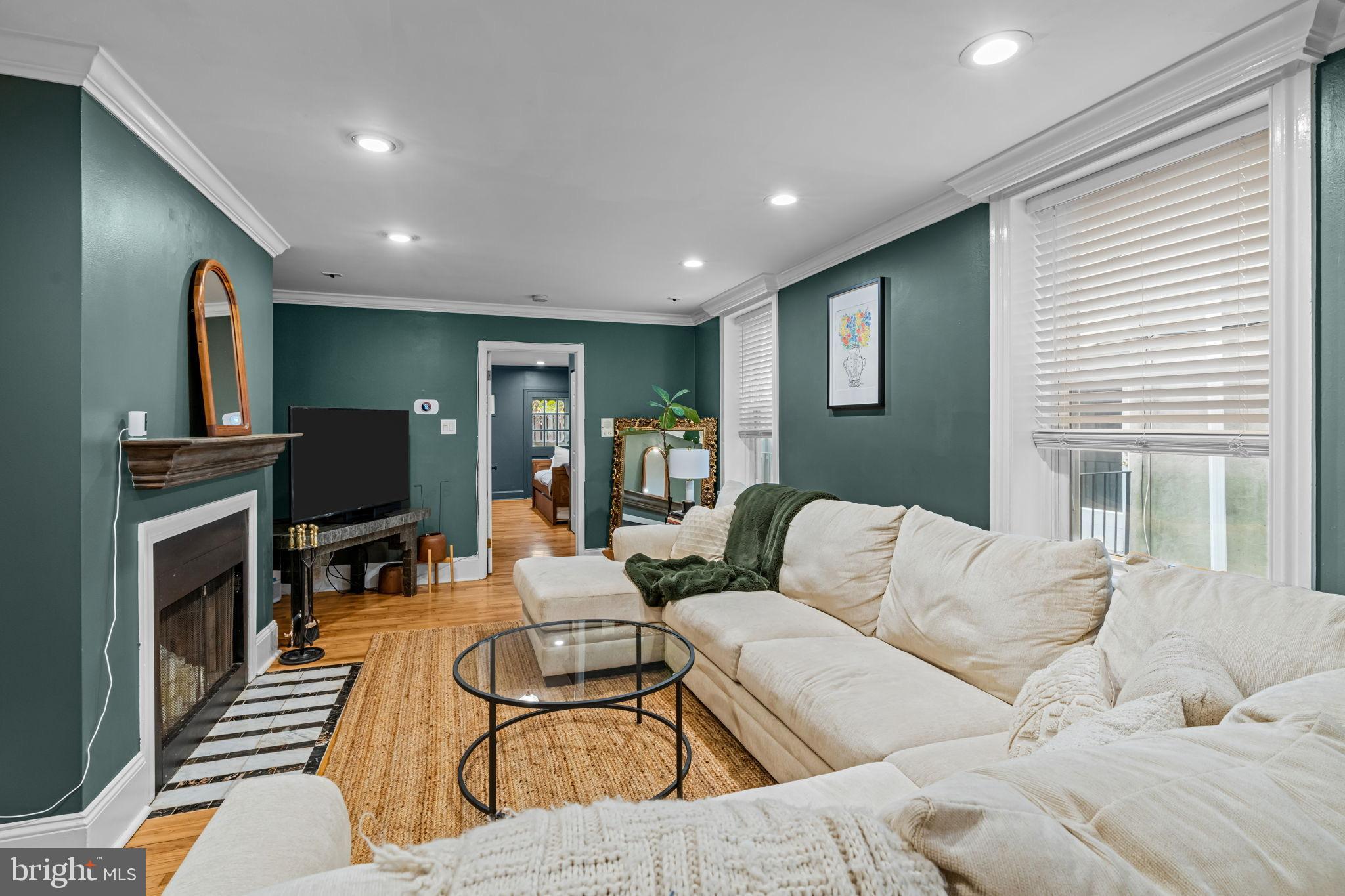 FAIRMOUNT - Residential