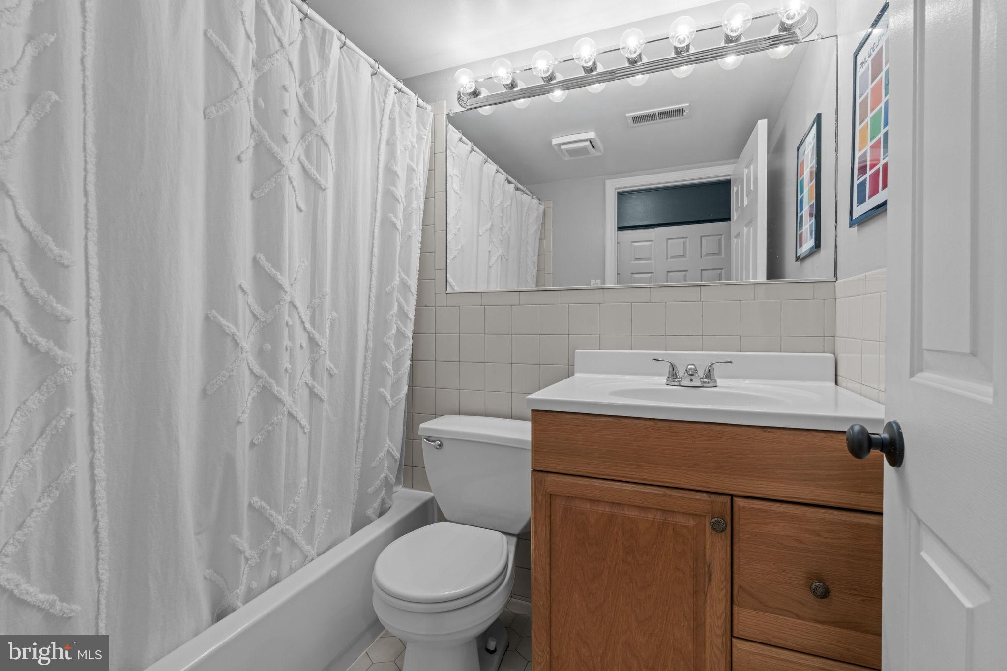 FAIRMOUNT - Residential