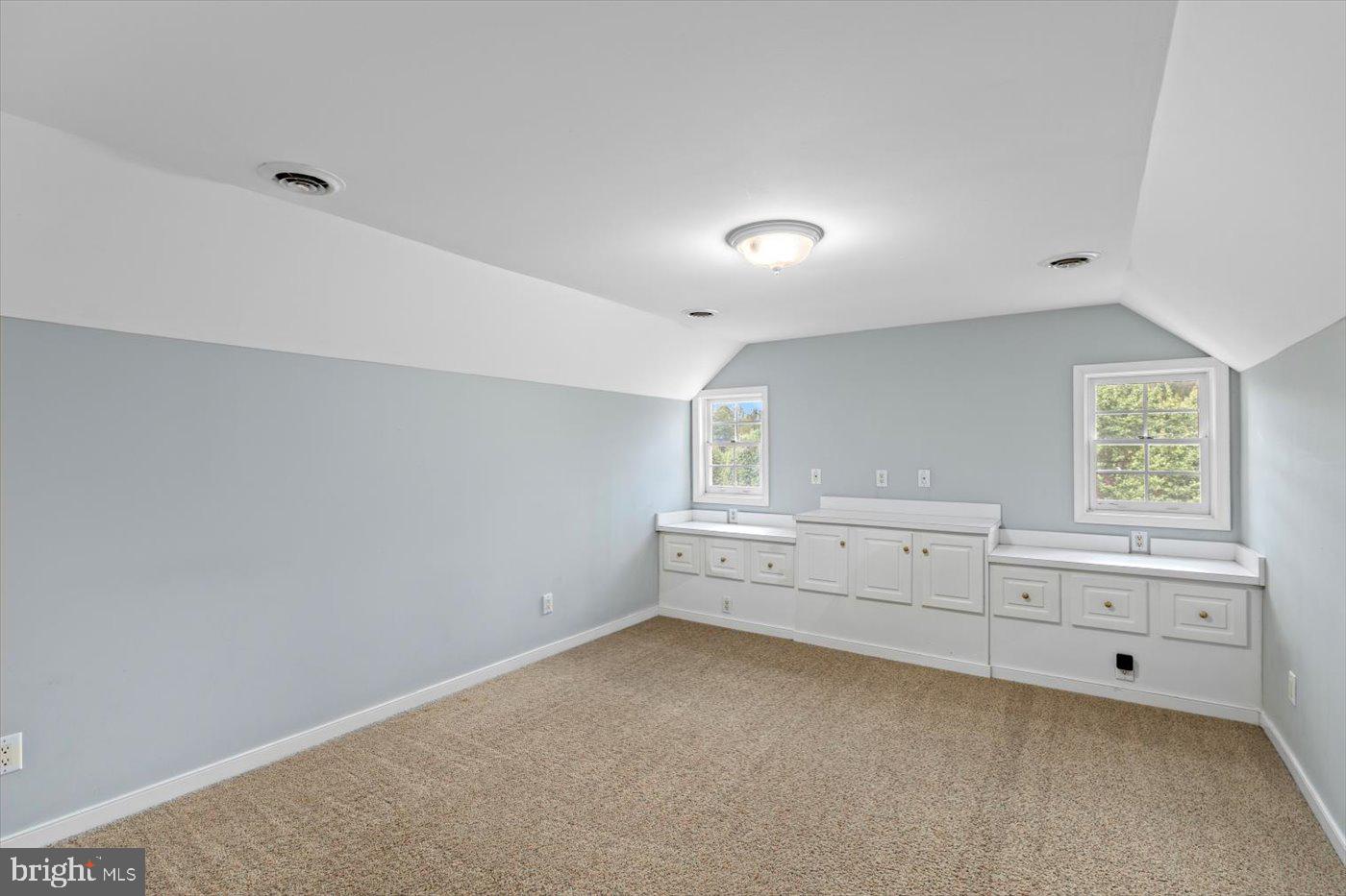 EDGERTON - Residential