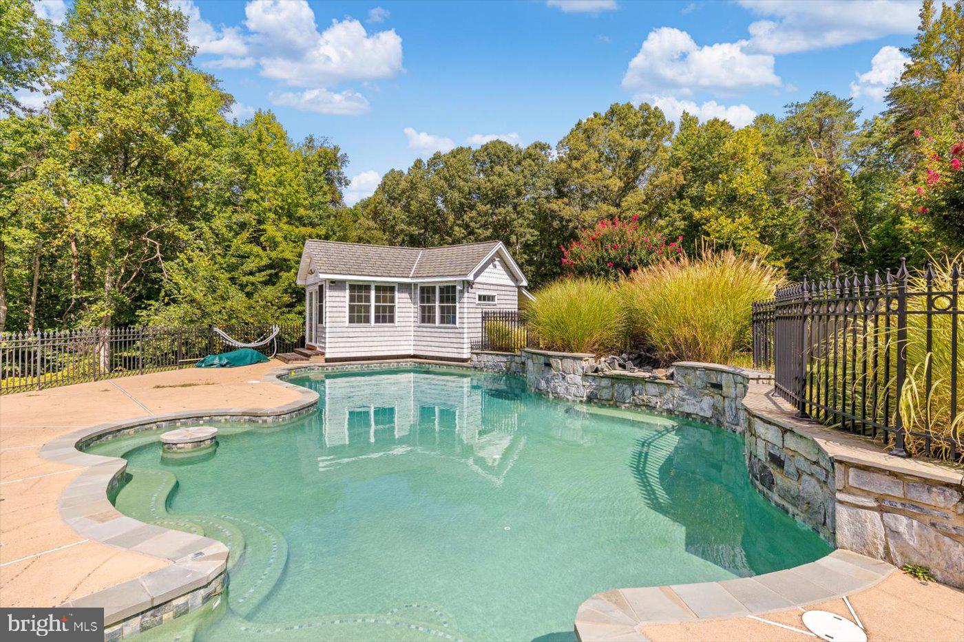 EDGERTON - Residential