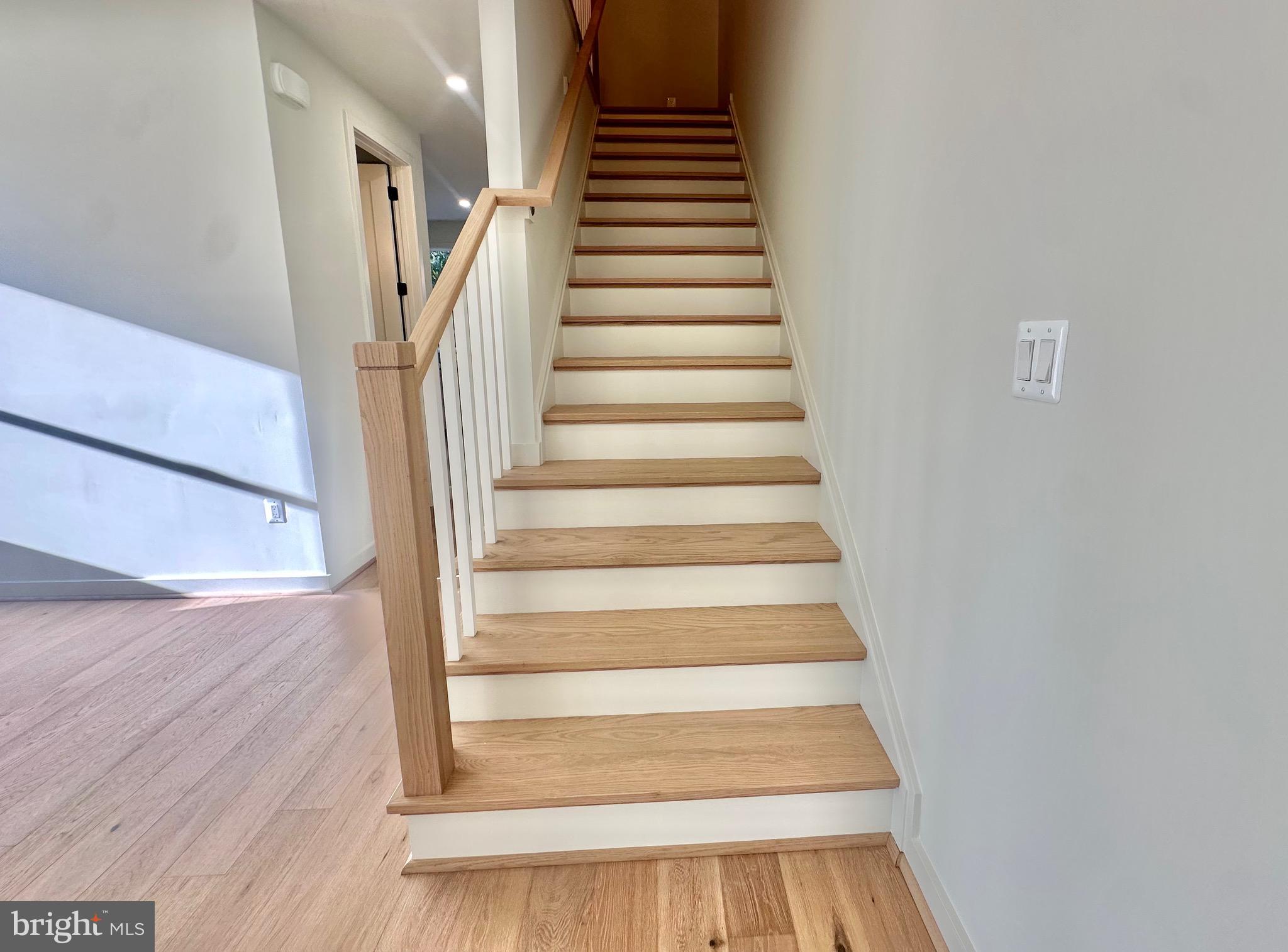 GLENMORE - Residential Lease